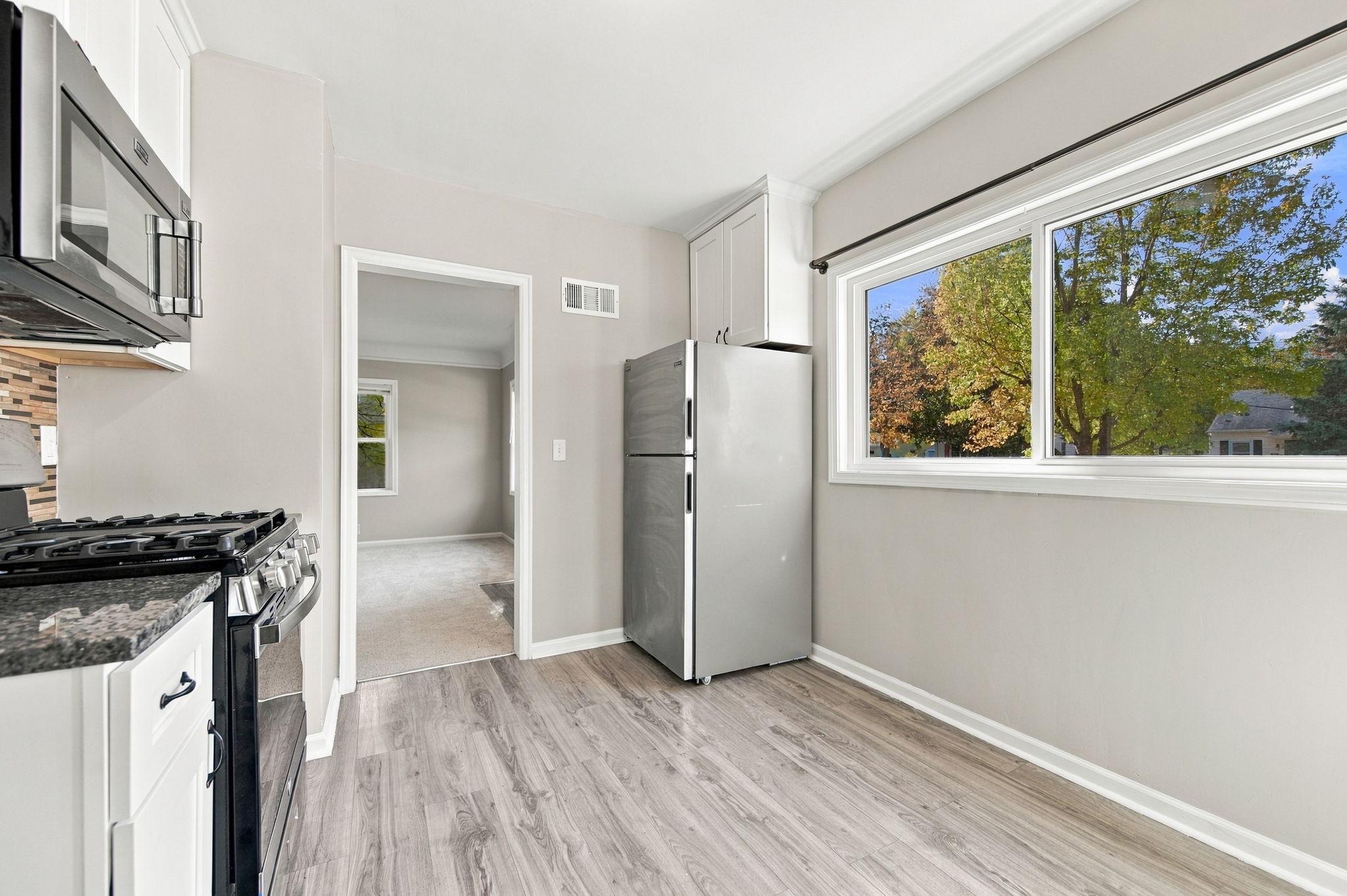View of Residential at 7431 Pillsbury Avenue, Richfield MN 55423, Richfield (36 of 94) - Mike Wilen | Minnesota Team Real Estate