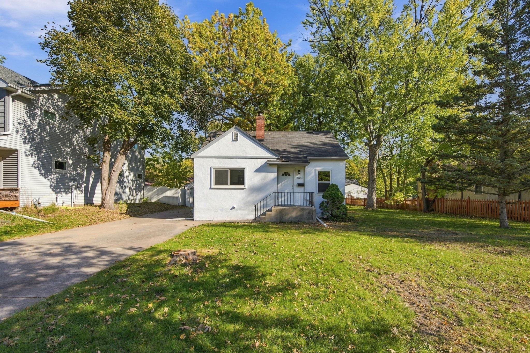 View of Residential at 7431 Pillsbury Avenue, Richfield MN 55423, Richfield (3 of 94) - Mike Wilen | Minnesota Team Real Estate