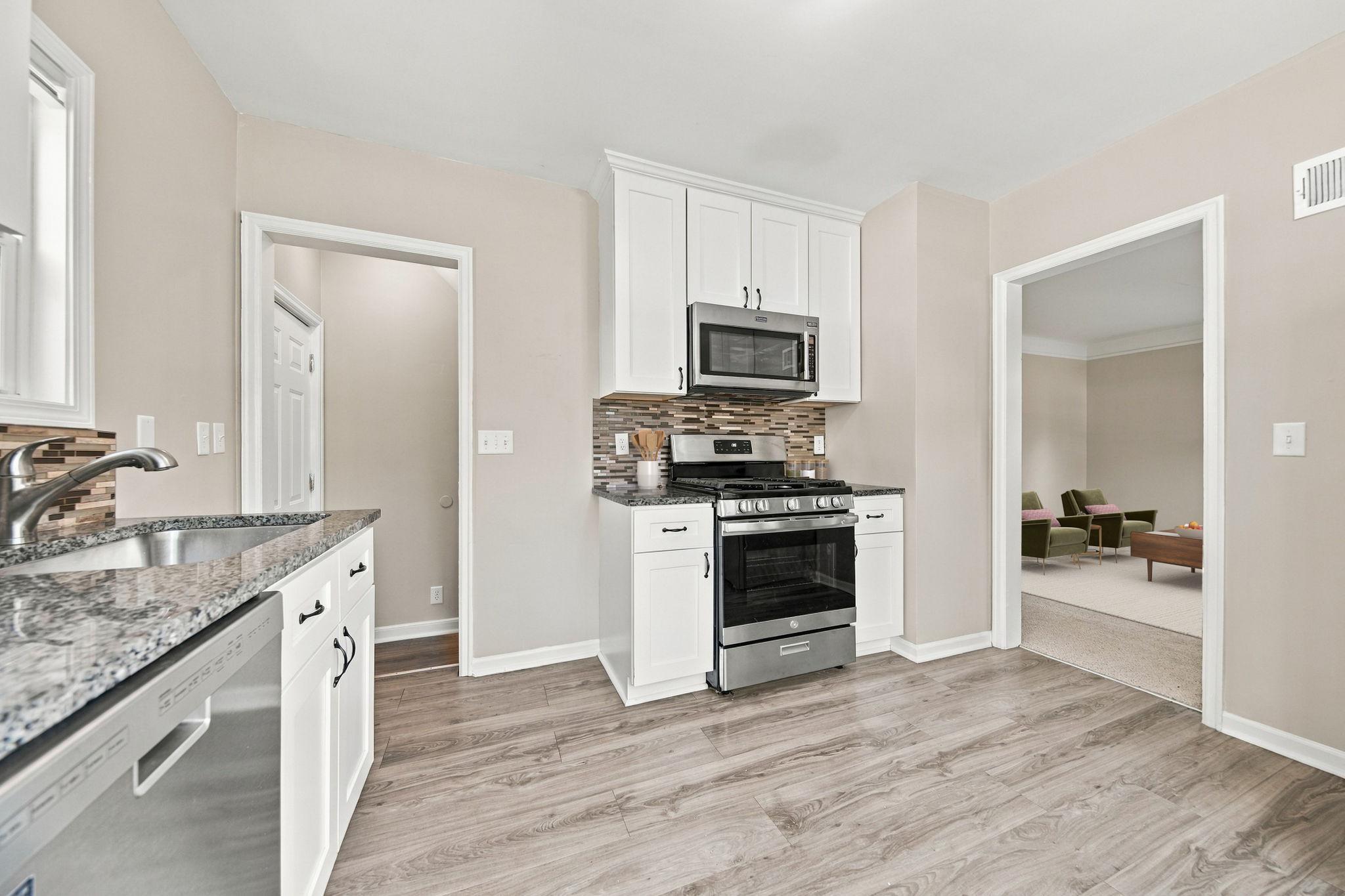 View of Residential at 7431 Pillsbury Avenue, Richfield MN 55423, Richfield (41 of 94) - Mike Wilen | Minnesota Team Real Estate