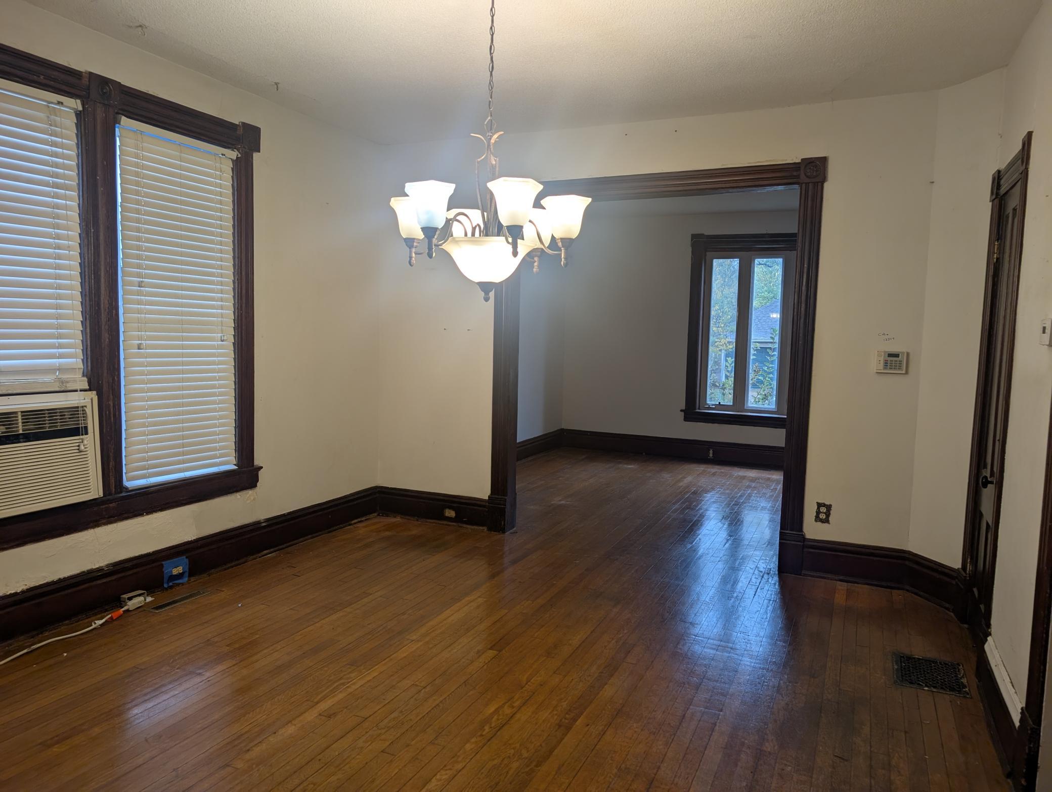 View of Residential at 315 Chatsworth Street, Saint Paul MN 55104, Saint Paul (5 of 18) - Mike Wilen | Minnesota Team Real Estate