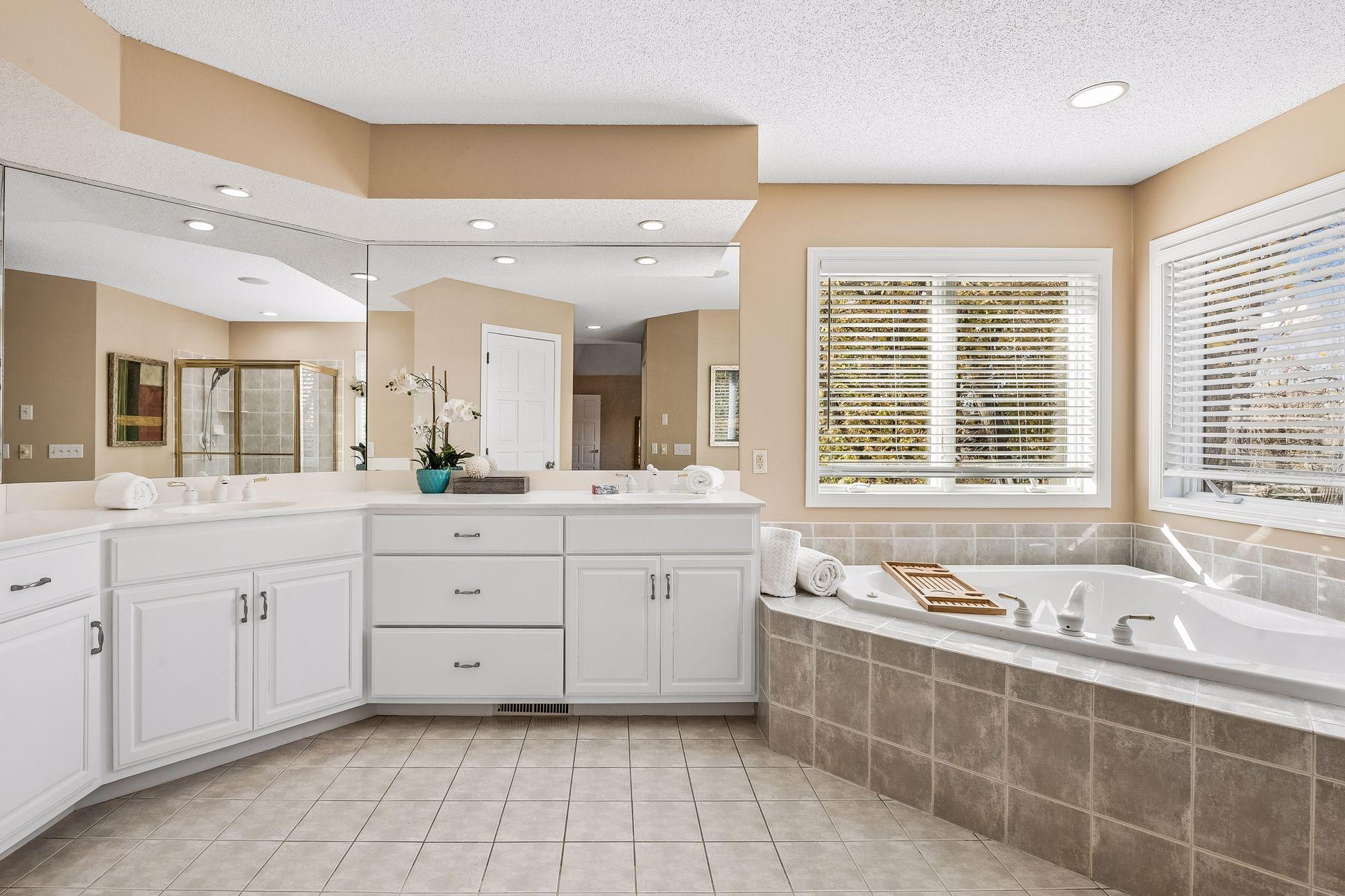 View of Residential at 8217 93rd Street Circle, Bloomington MN 55438, Bloomington (33 of 76) - Mike Wilen | Minnesota Team Real Estate