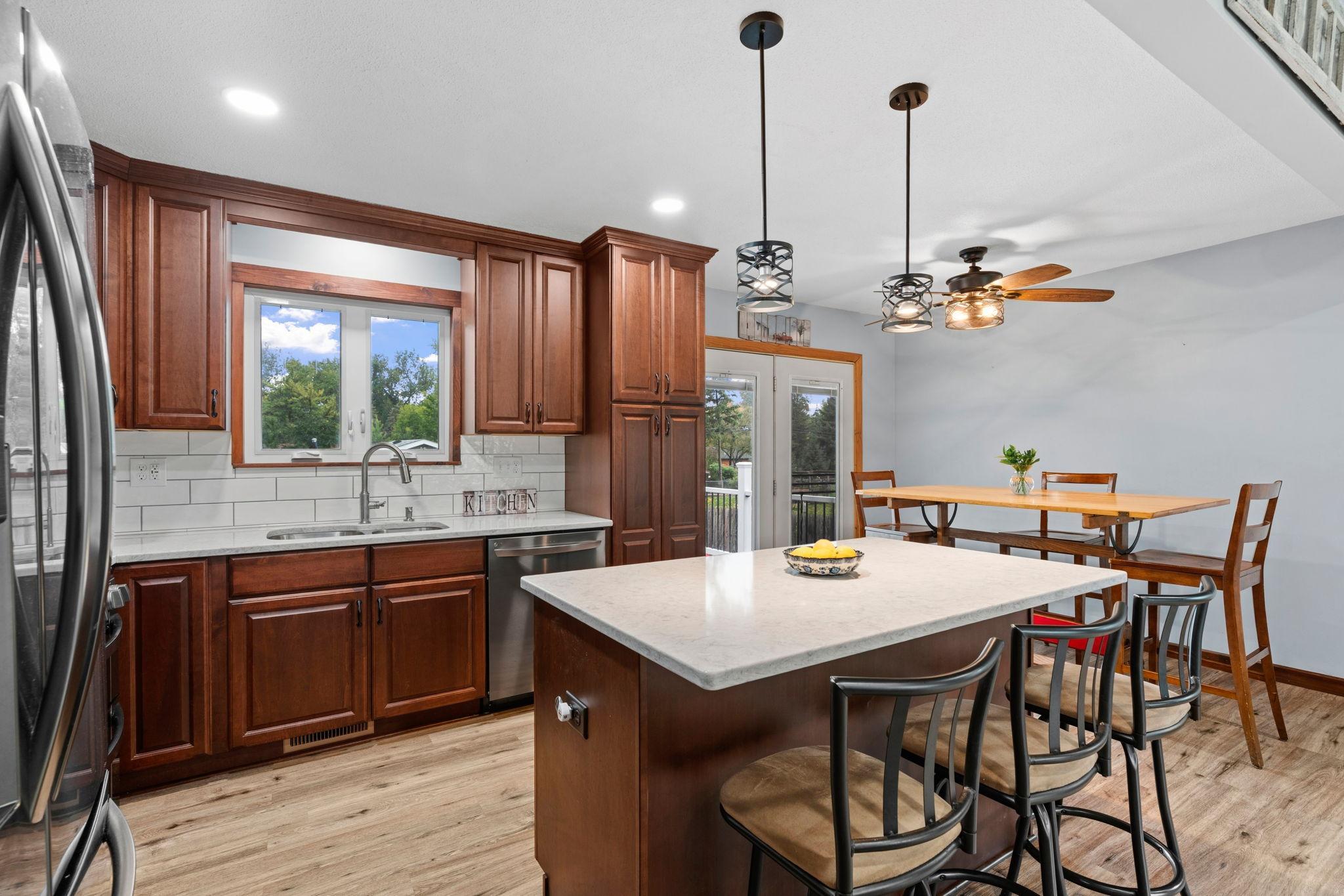 View of Residential at 680 Hiawatha Avenue, Vadnais Heights MN 55127, Vadnais Heights (17 of 42) - Mike Wilen | Minnesota Team Real Estate