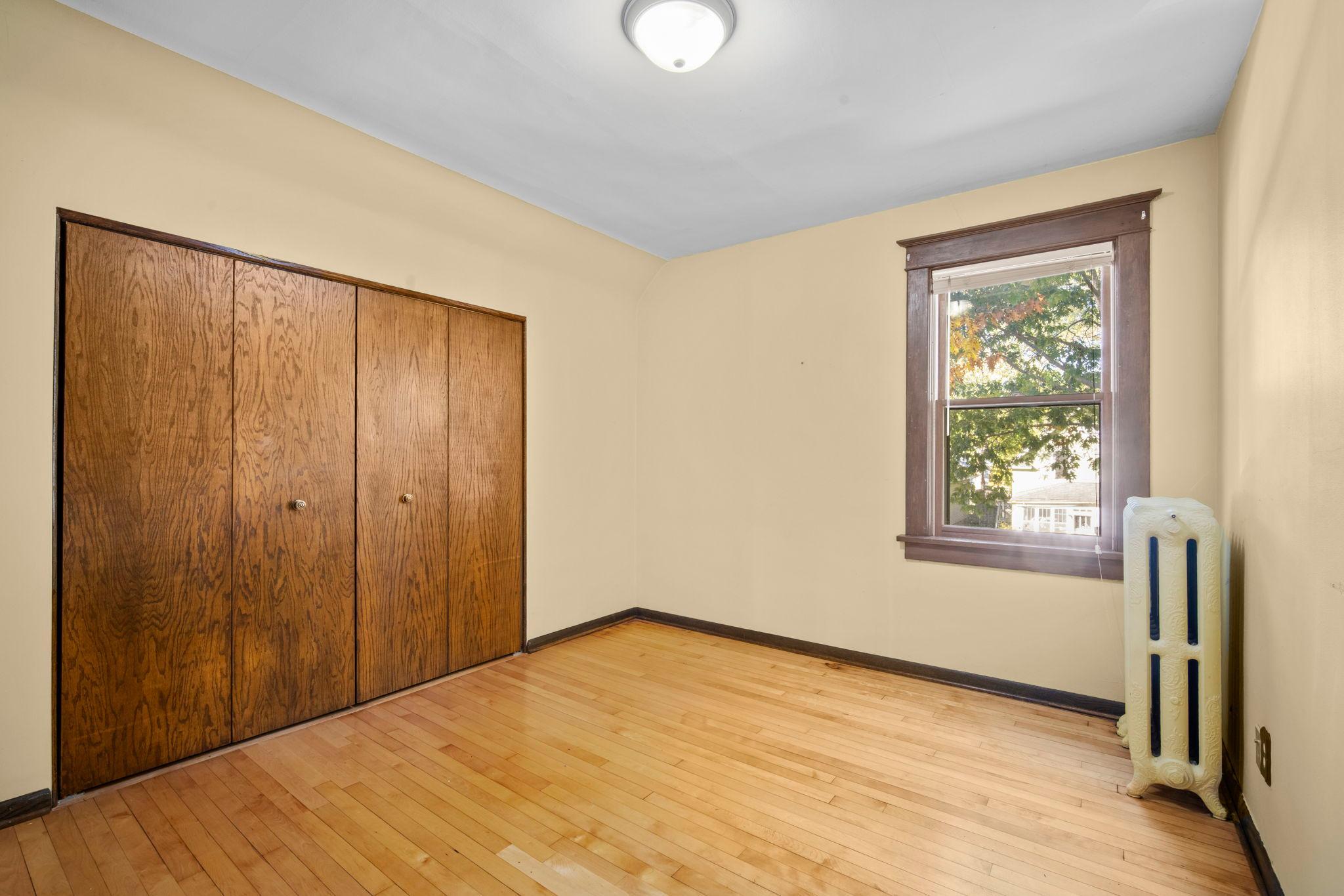 View of Residential at 1010 Jenks Avenue, Saint Paul MN 55106, Saint Paul (29 of 56) - Mike Wilen | Minnesota Team Real Estate