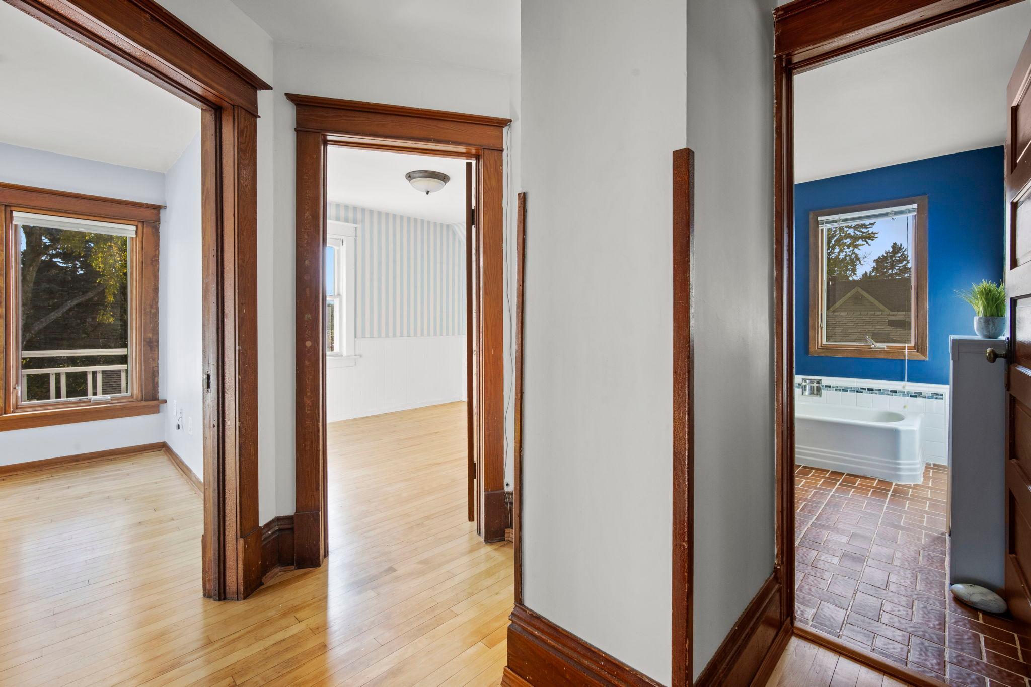 View of Residential at 1010 Jenks Avenue, Saint Paul MN 55106, Saint Paul (26 of 56) - Mike Wilen | Minnesota Team Real Estate