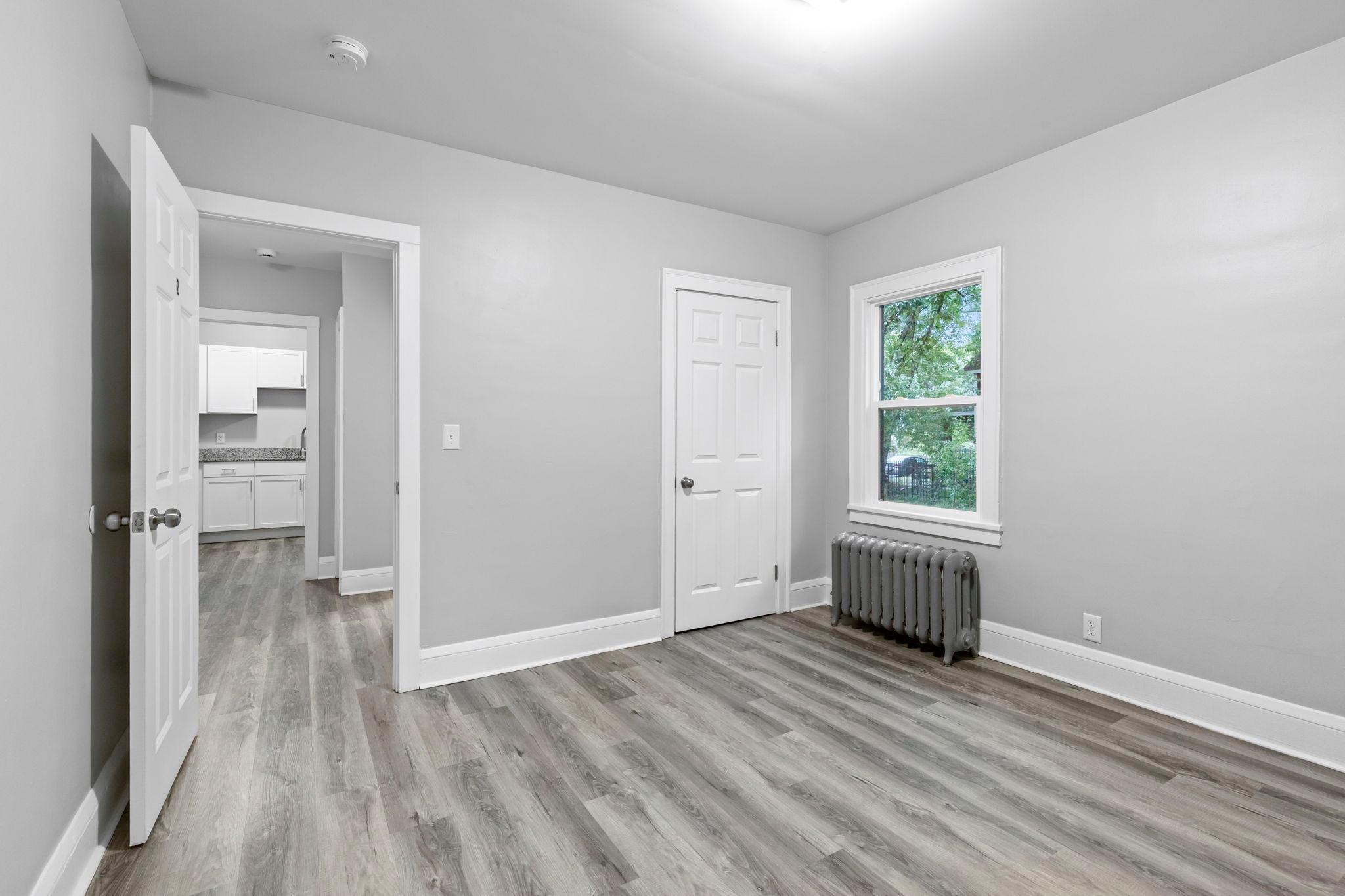 View of Commercial Sale at 2204 Emerson Avenue, Minneapolis MN 55411, Minneapolis (8 of 18) - Mike Wilen | Minnesota Team Real Estate