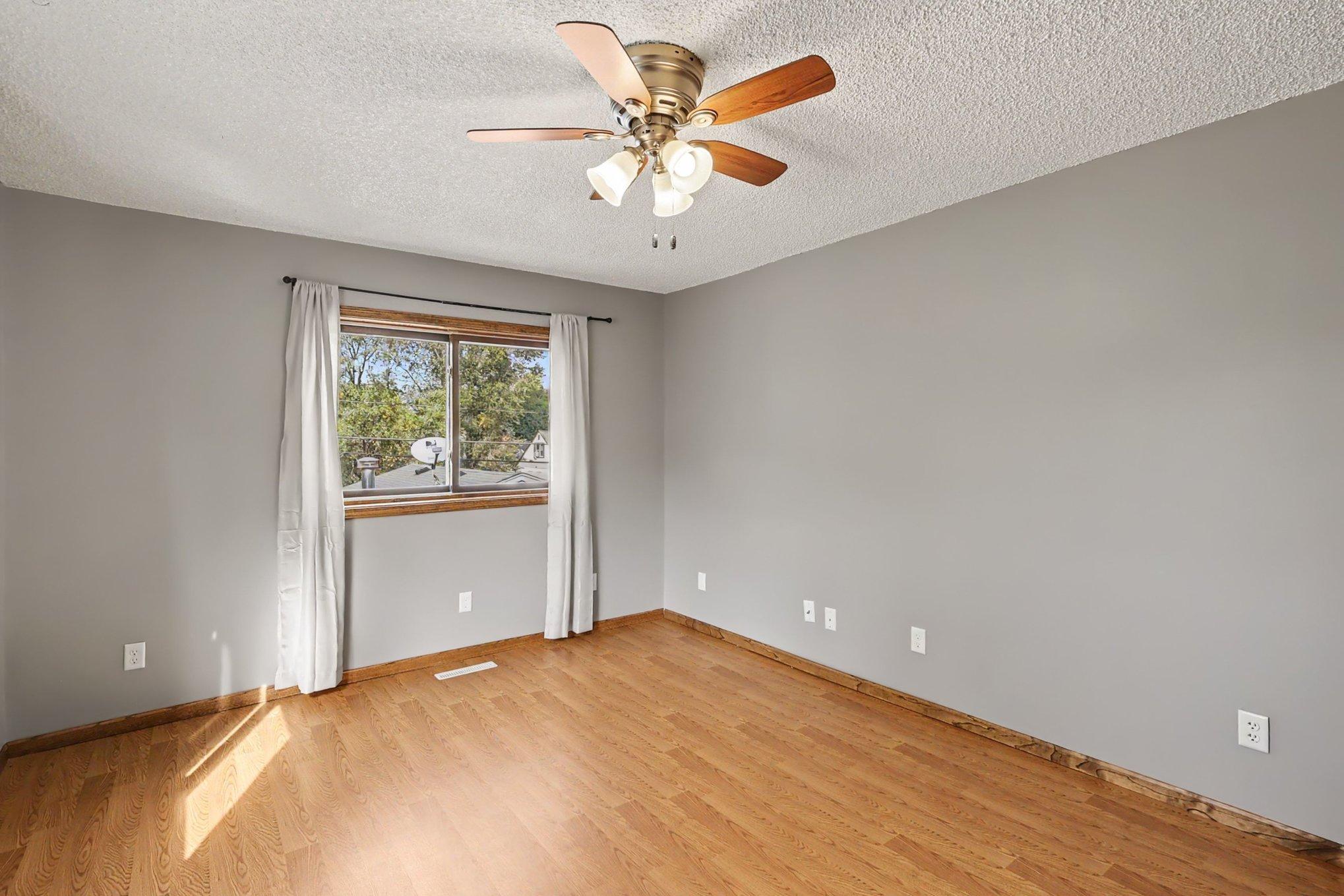 View of Residential at 1157 Cook Avenue, Saint Paul MN 55106, Saint Paul (24 of 46) - Mike Wilen | Minnesota Team Real Estate