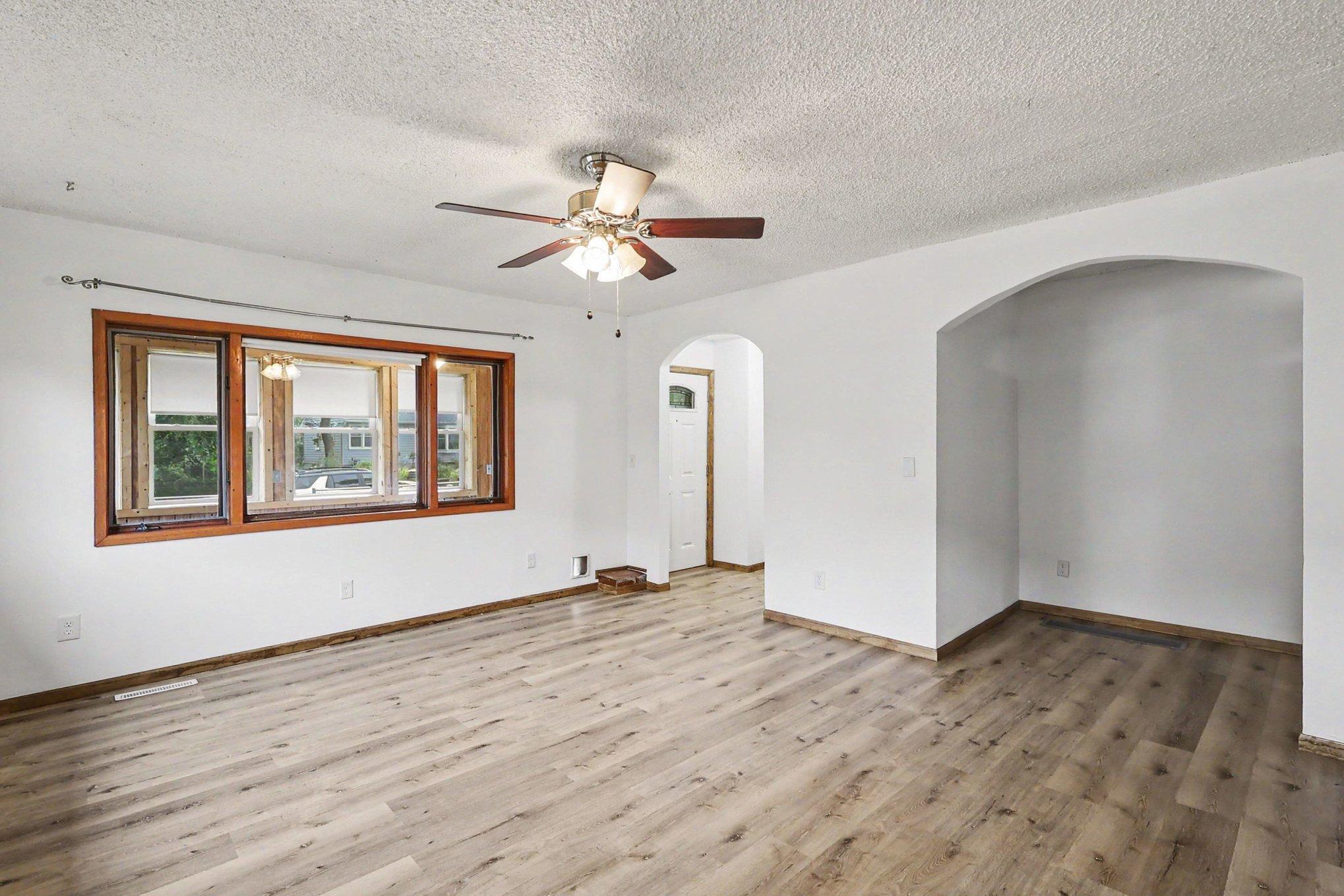 View of Residential at 1157 Cook Avenue, Saint Paul MN 55106, Saint Paul (10 of 46) - Mike Wilen | Minnesota Team Real Estate