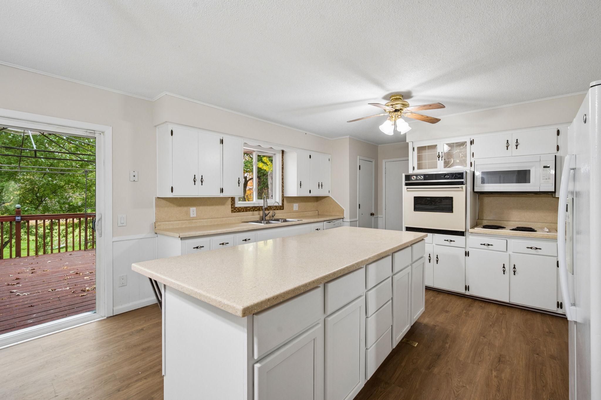 View of Residential at 7920 Robin Circle, Waconia MN 55387, Waconia (6 of 71) - Mike Wilen | Minnesota Team Real Estate