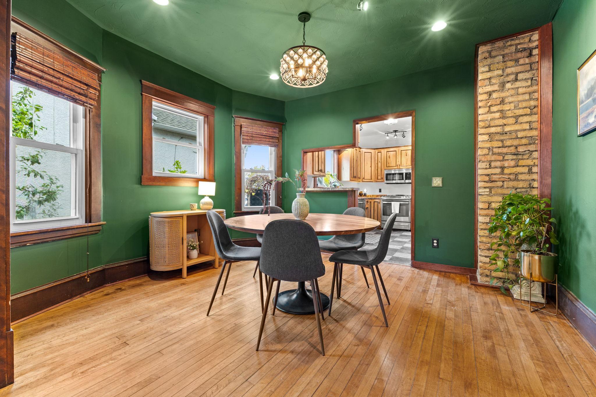 View of Residential at 4304 Elliot Avenue, Minneapolis MN 55407, Minneapolis (10 of 35) - Mike Wilen | Minnesota Team Real Estate