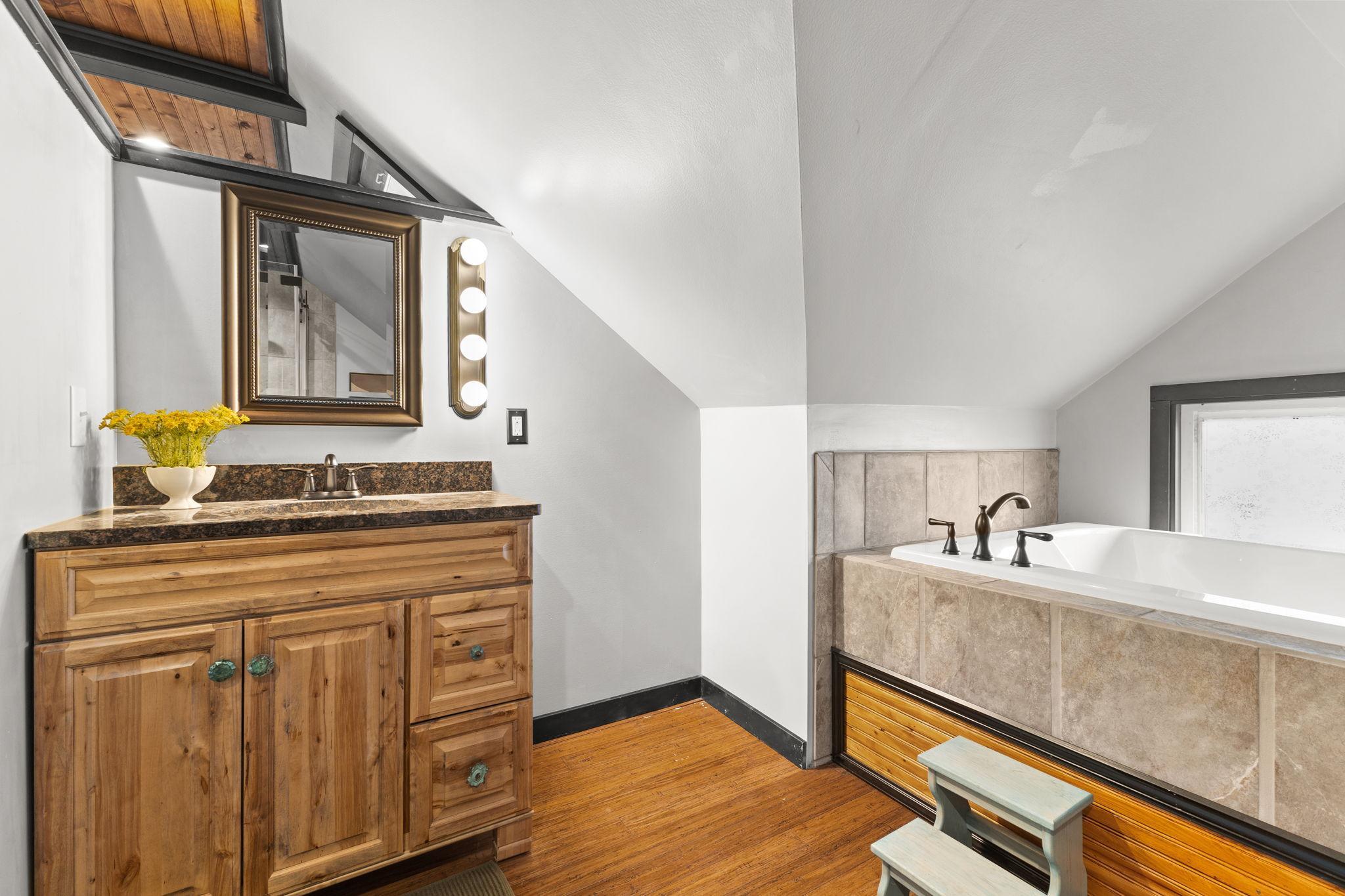 View of Residential at 4304 Elliot Avenue, Minneapolis MN 55407, Minneapolis (29 of 35) - Mike Wilen | Minnesota Team Real Estate