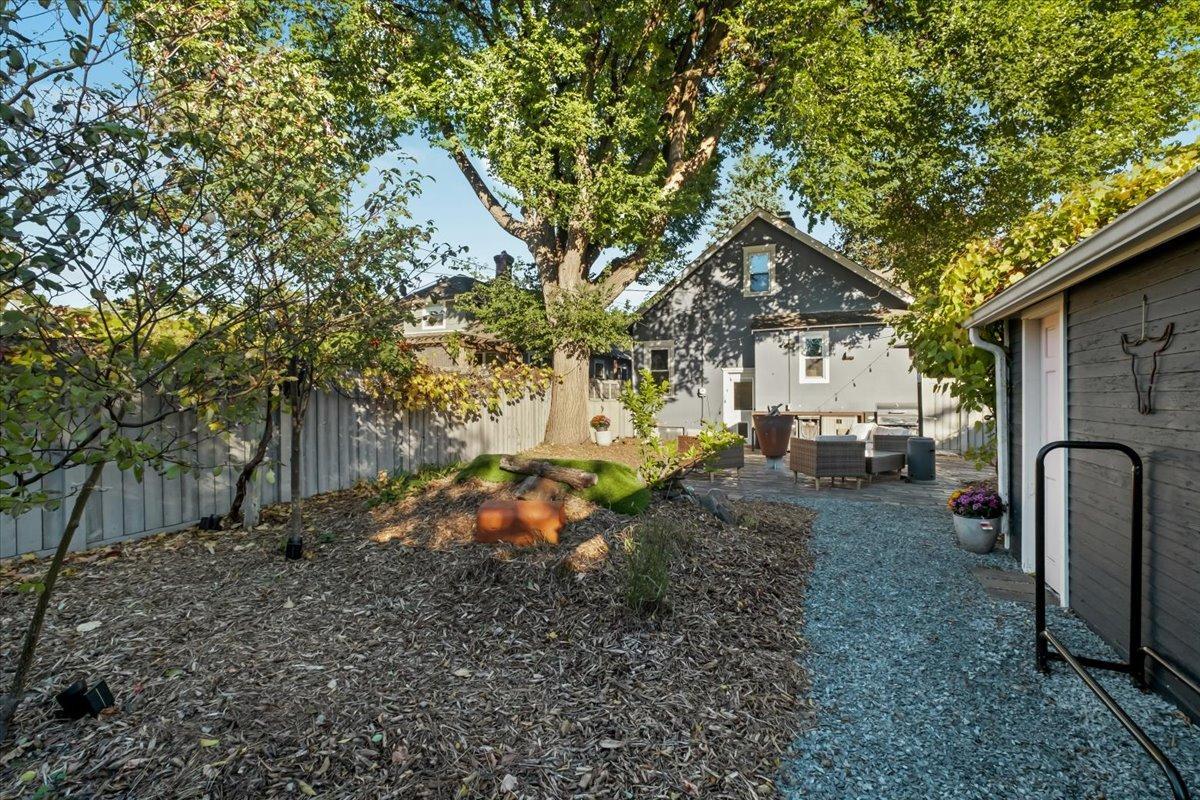 View of Residential at 4304 Elliot Avenue, Minneapolis MN 55407, Minneapolis (40 of 43) - Mike Wilen | Minnesota Team Real Estate
