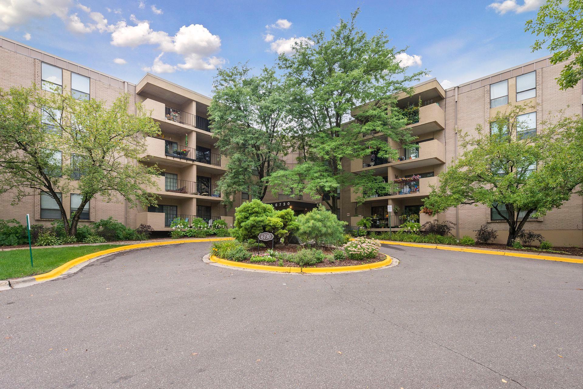 View of Residential at 6730 Vernon Avenue #312, Edina MN 55436, Edina (42 of 53) - Mike Wilen | Minnesota Team Real Estate