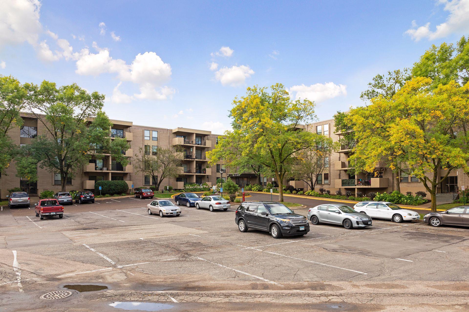 View of Residential at 6730 Vernon Avenue #312, Edina MN 55436, Edina (41 of 53) - Mike Wilen | Minnesota Team Real Estate