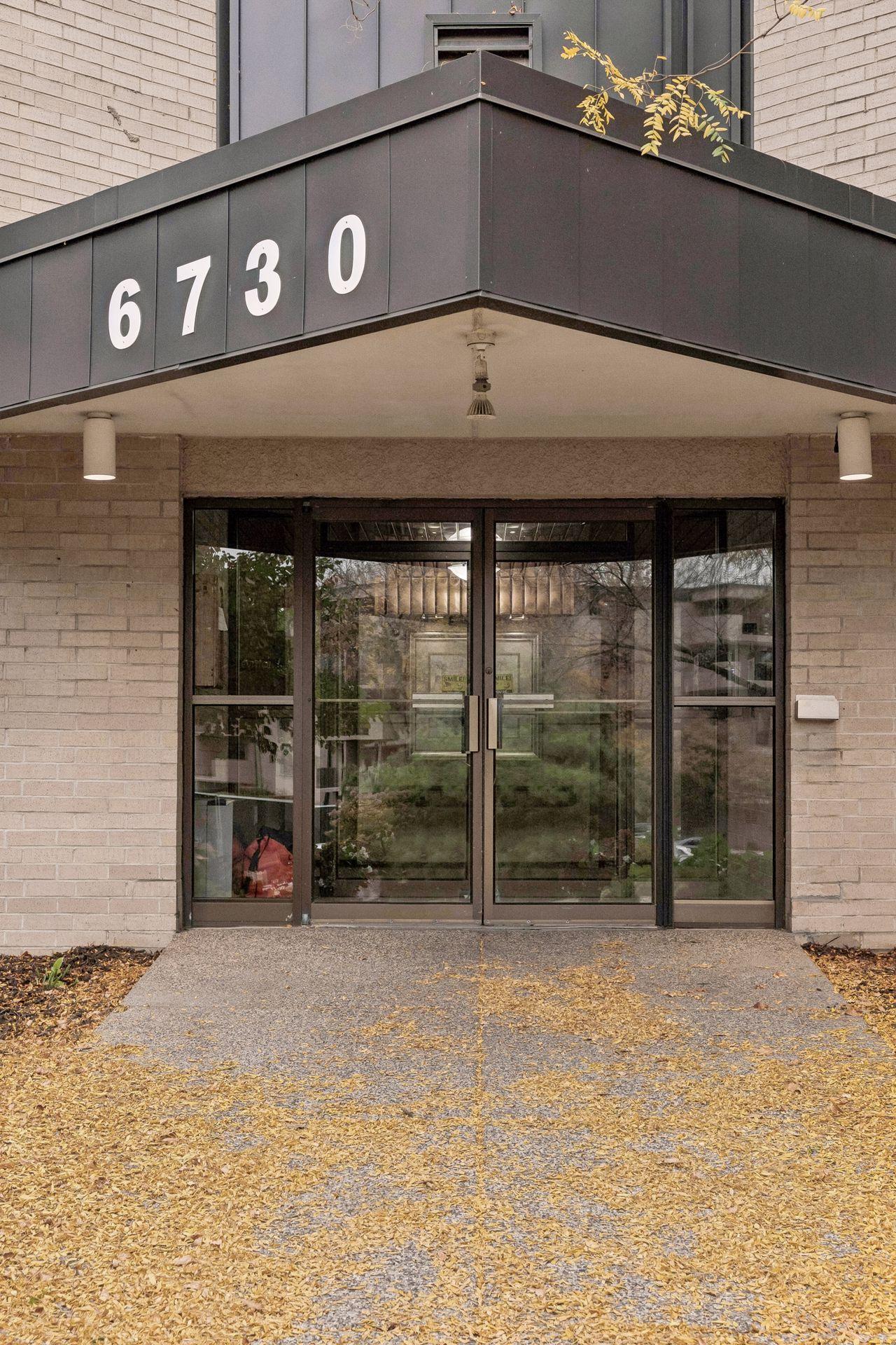 View of Residential at 6730 Vernon Avenue #312, Edina MN 55436, Edina (48 of 53) - Mike Wilen | Minnesota Team Real Estate