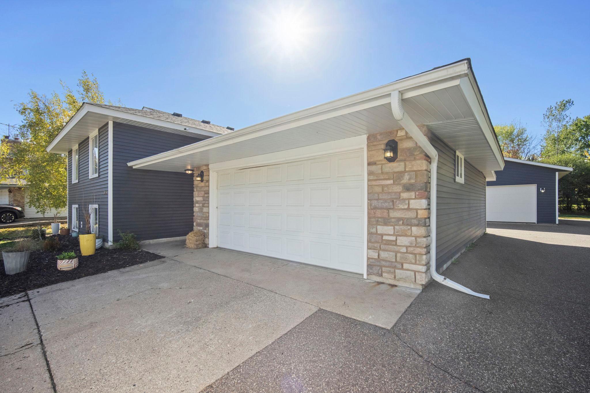 View of Residential at 808 Newell Drive, Apple Valley MN 55124, Apple Valley (4 of 66) - Mike Wilen | Minnesota Team Real Estate