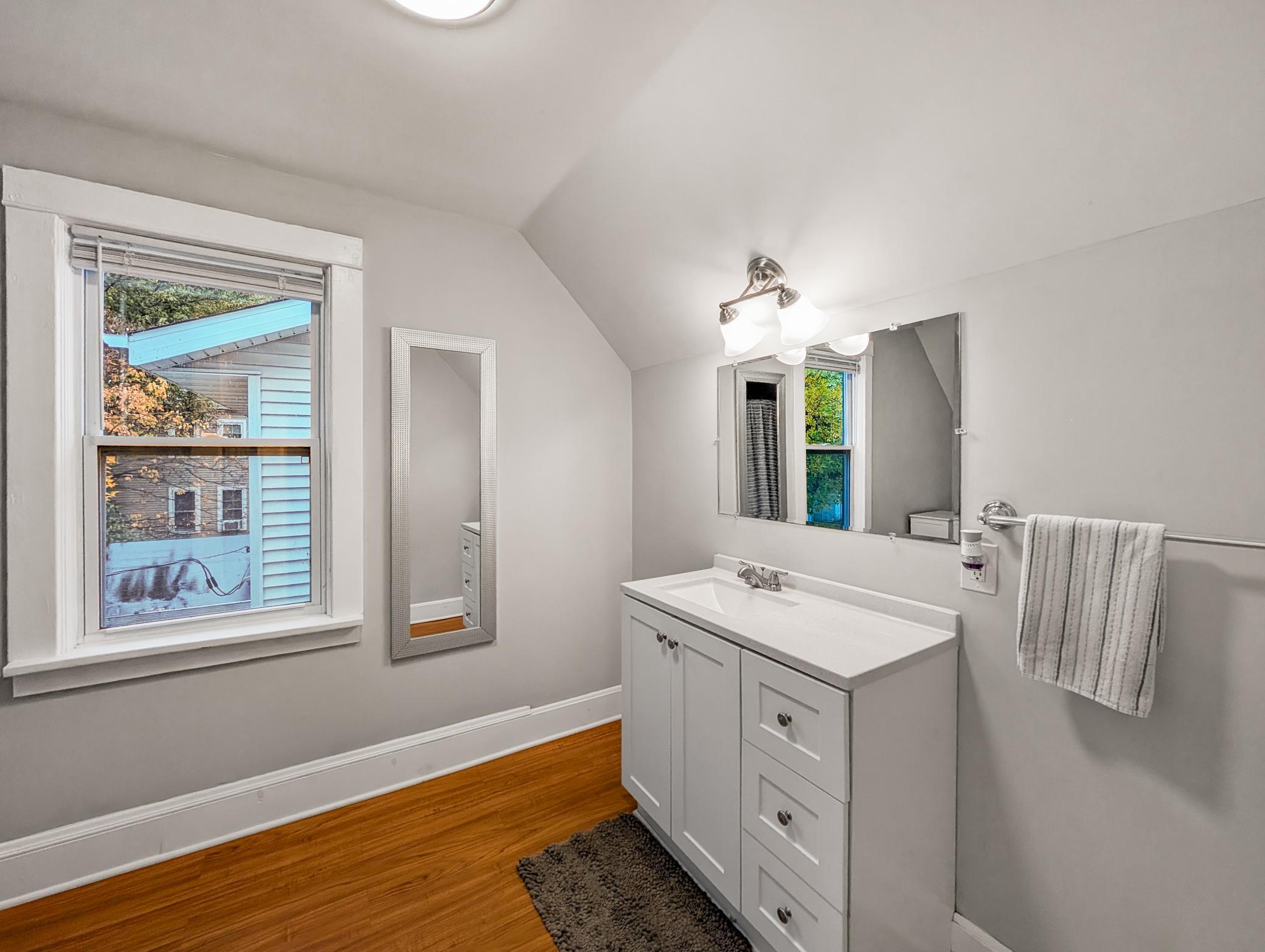 View of Residential at 1532 Monroe Street, Minneapolis MN 55413, Minneapolis (33 of 46) - Mike Wilen | Minnesota Team Real Estate