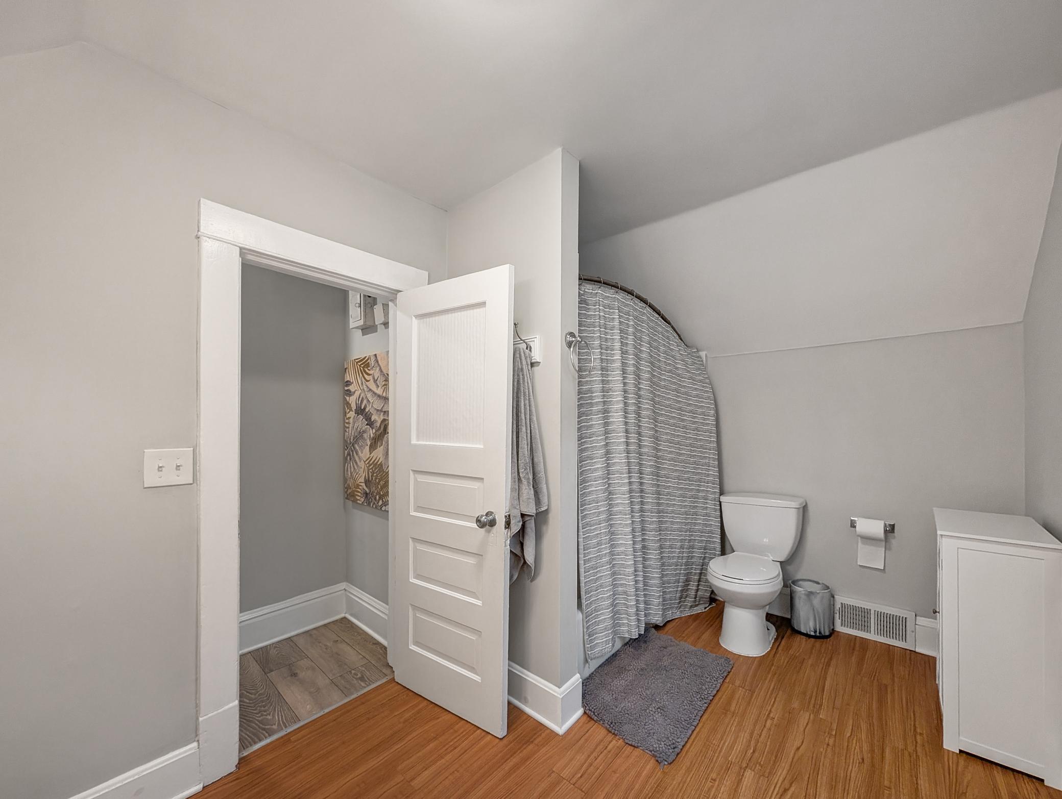 View of Residential at 1532 Monroe Street, Minneapolis MN 55413, Minneapolis (32 of 46) - Mike Wilen | Minnesota Team Real Estate