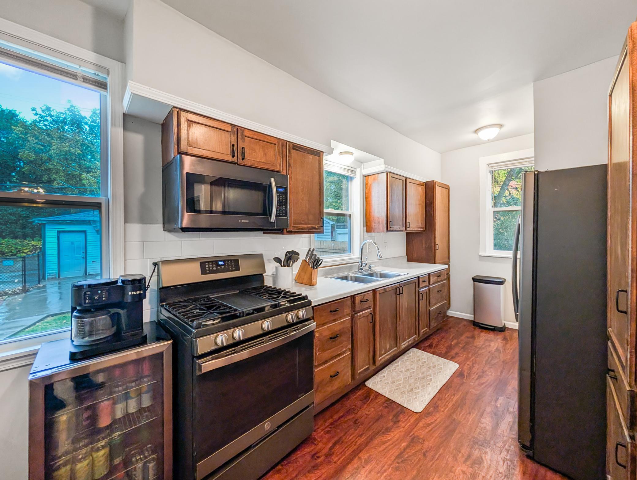 View of Residential at 1532 Monroe Street, Minneapolis MN 55413, Minneapolis (6 of 46) - Mike Wilen | Minnesota Team Real Estate