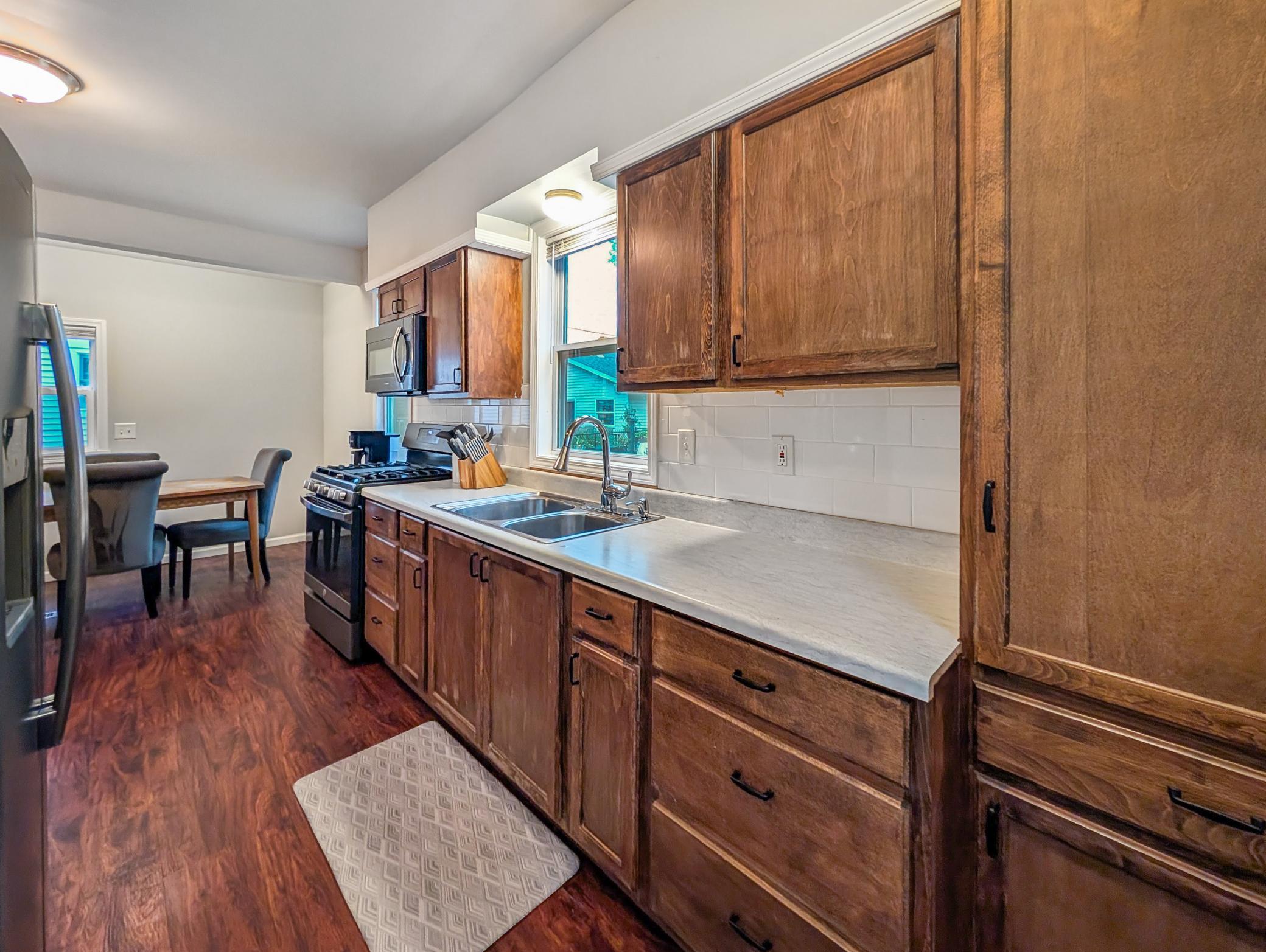 View of Residential at 1532 Monroe Street, Minneapolis MN 55413, Minneapolis (17 of 46) - Mike Wilen | Minnesota Team Real Estate