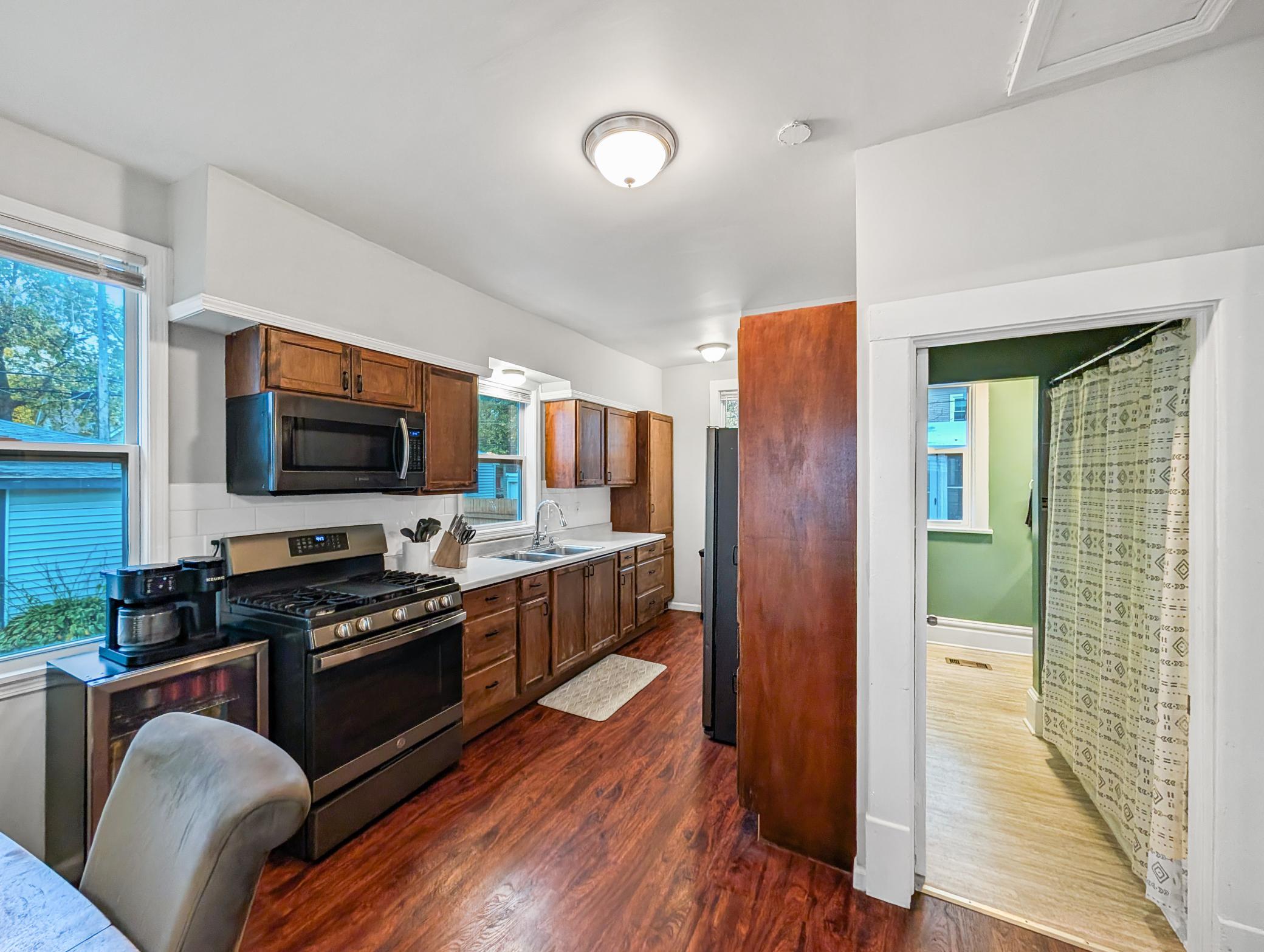 View of Residential at 1532 Monroe Street, Minneapolis MN 55413, Minneapolis (15 of 46) - Mike Wilen | Minnesota Team Real Estate