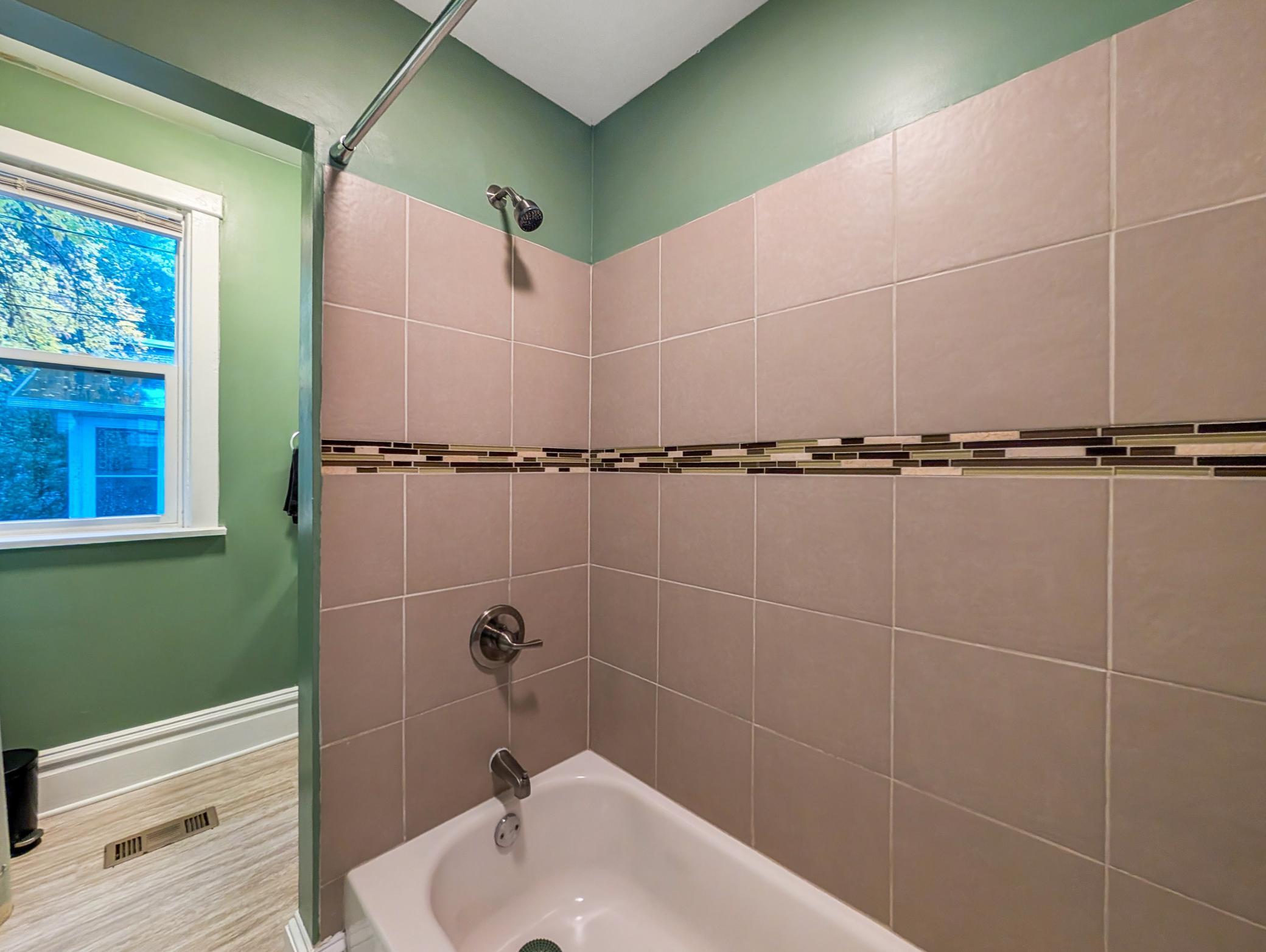 View of Residential at 1532 Monroe Street, Minneapolis MN 55413, Minneapolis (27 of 46) - Mike Wilen | Minnesota Team Real Estate