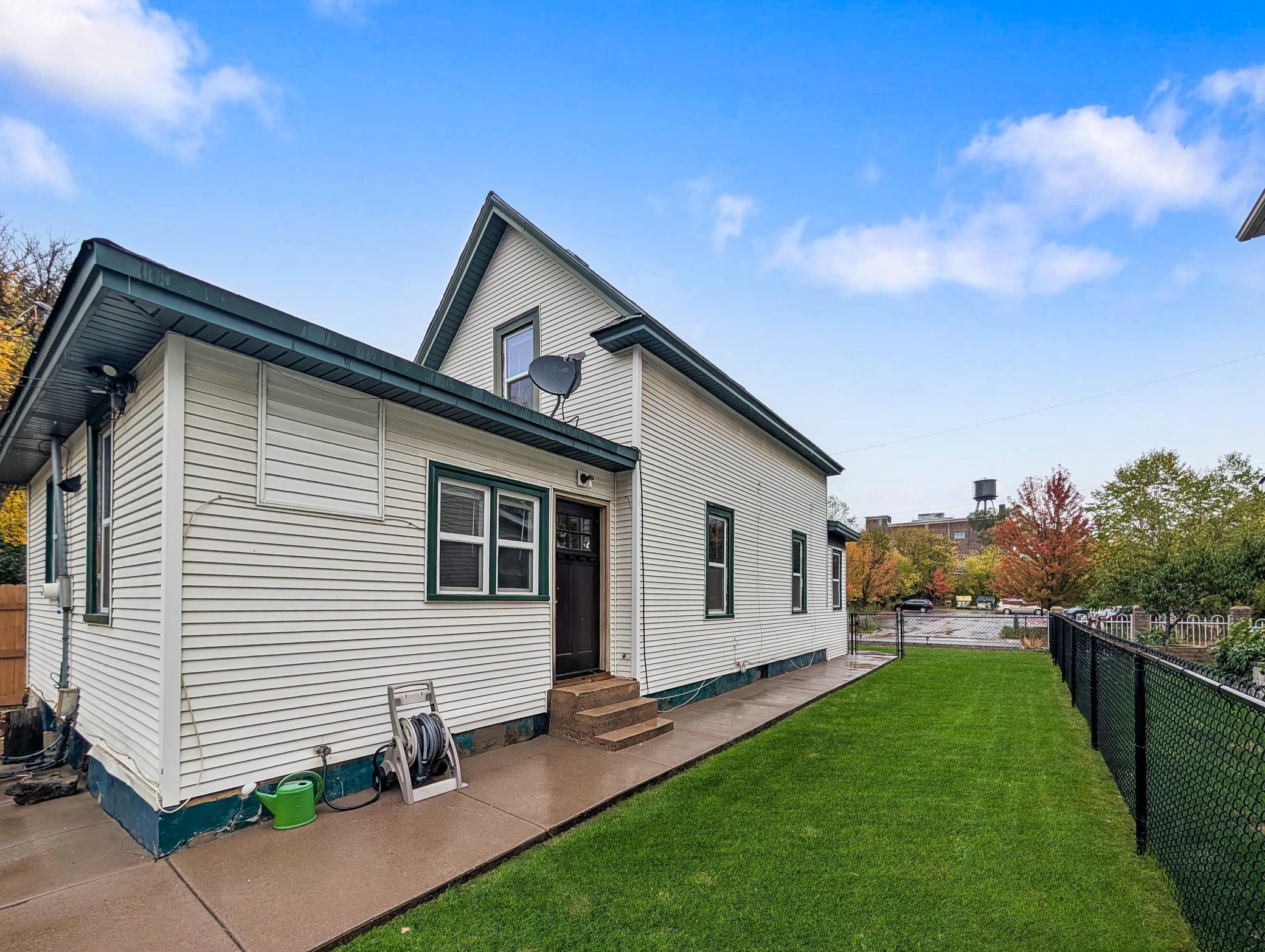View of Residential at 1532 Monroe Street, Minneapolis MN 55413, Minneapolis (37 of 46) - Mike Wilen | Minnesota Team Real Estate