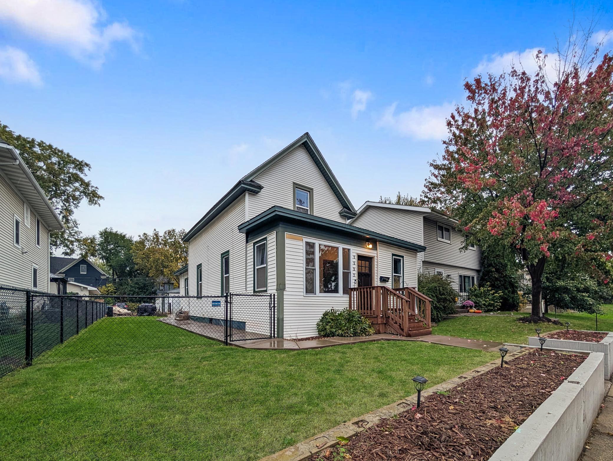 View of Residential at 1532 Monroe Street, Minneapolis MN 55413, Minneapolis (11 of 46) - Mike Wilen | Minnesota Team Real Estate