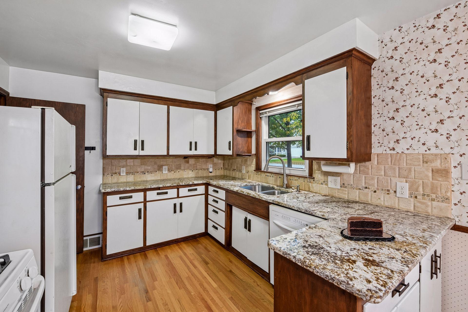 View of Residential at 5728 Zenith Avenue, Edina MN 55410, Edina (8 of 28) - Mike Wilen | Minnesota Team Real Estate