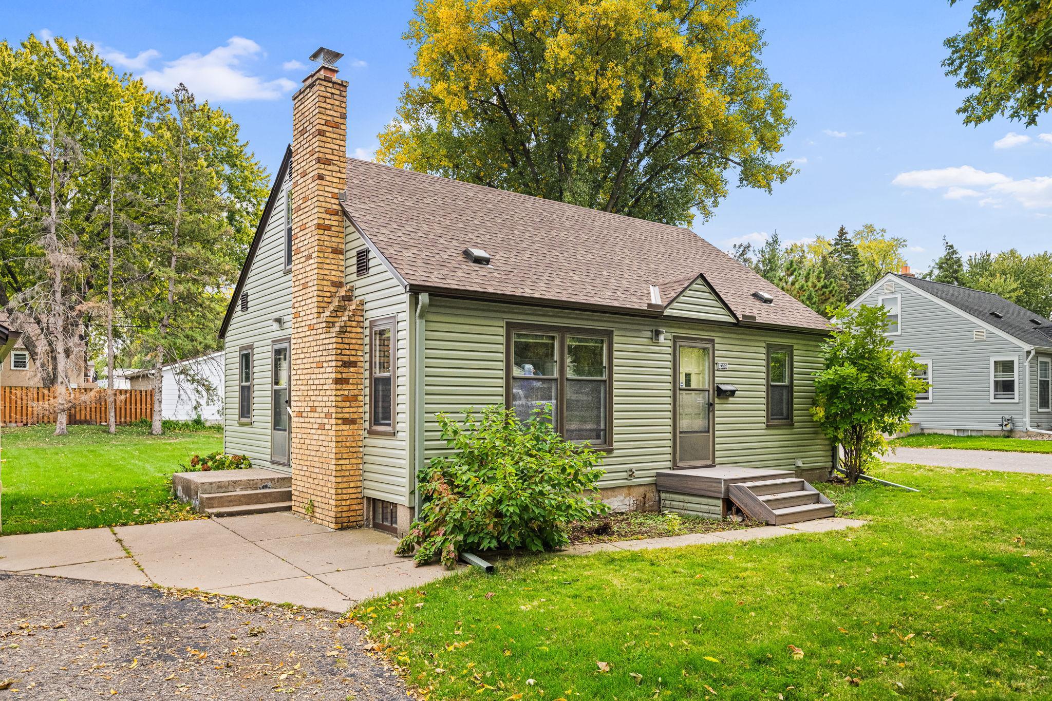 View of Residential at 6309 13th Avenue, Richfield MN 55423, Richfield (2 of 23) - Mike Wilen | Minnesota Team Real Estate