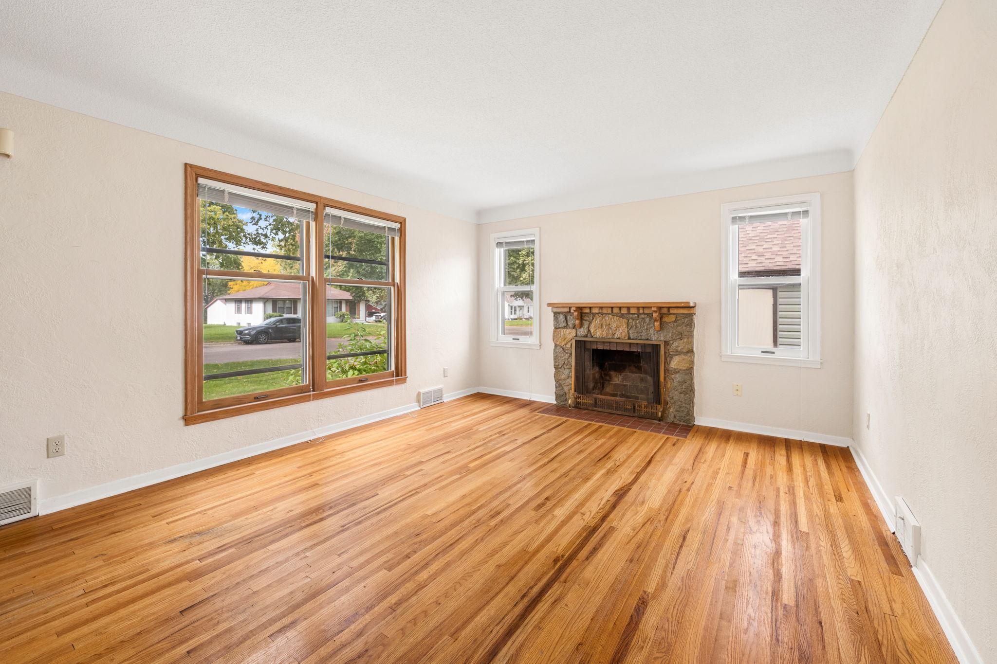 View of Residential at 6309 13th Avenue, Richfield MN 55423, Richfield (4 of 23) - Mike Wilen | Minnesota Team Real Estate