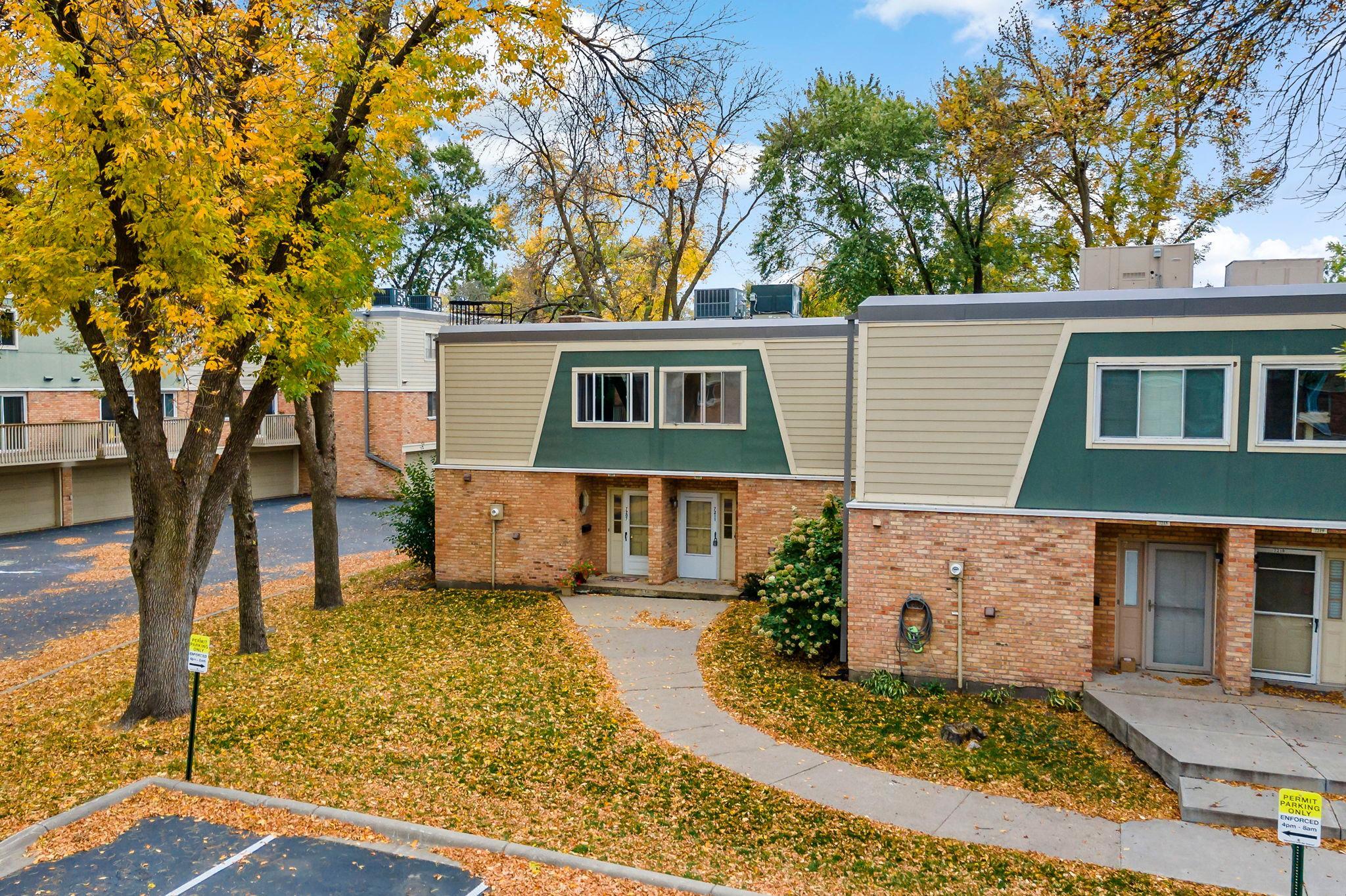View of Residential at 7211 Franklin Avenue, Saint Louis Park MN 55426, Saint Louis Park (2 of 30) - Mike Wilen | Minnesota Team Real Estate