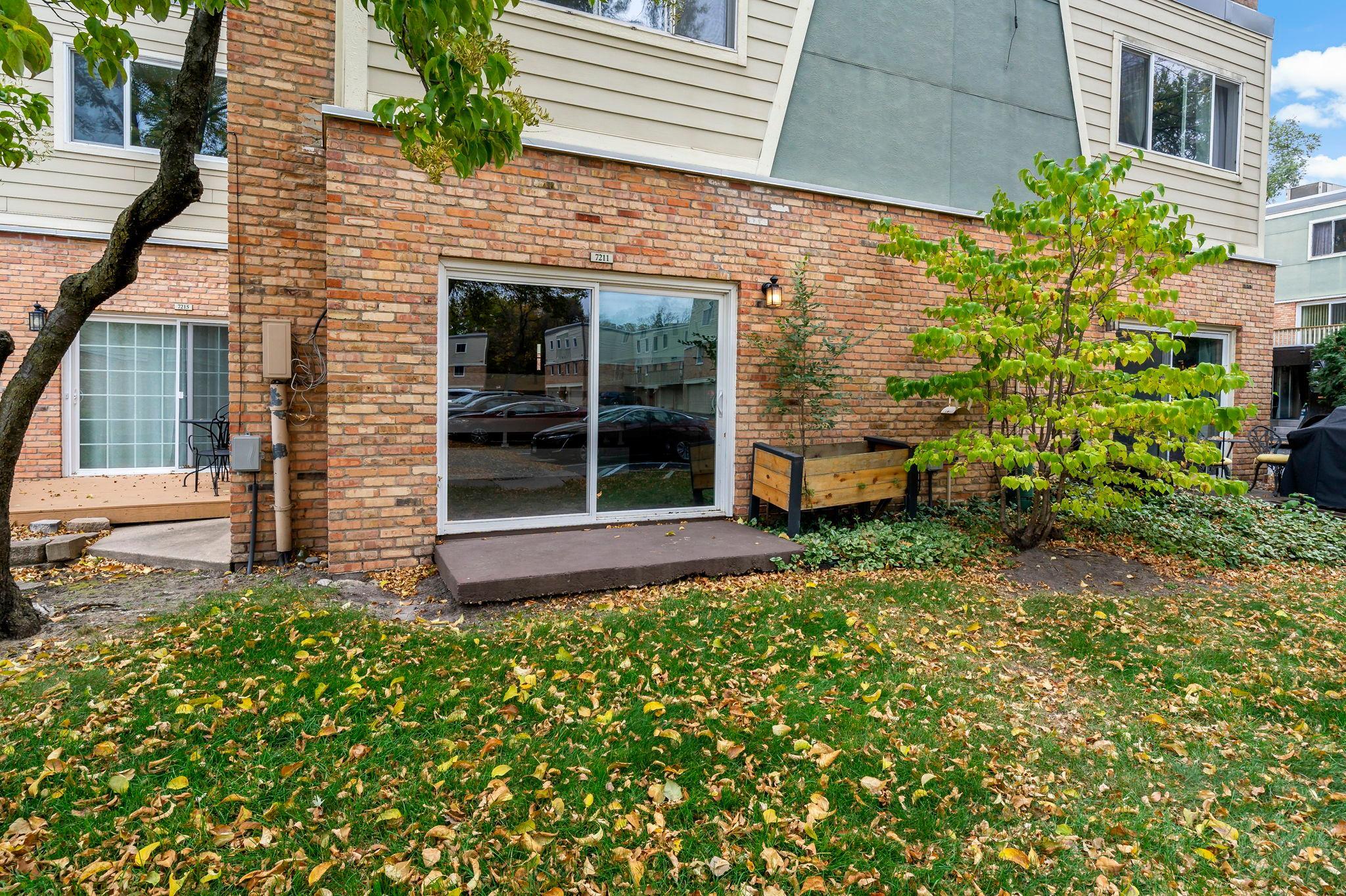 View of Residential at 7211 Franklin Avenue, Saint Louis Park MN 55426, Saint Louis Park (21 of 30) - Mike Wilen | Minnesota Team Real Estate