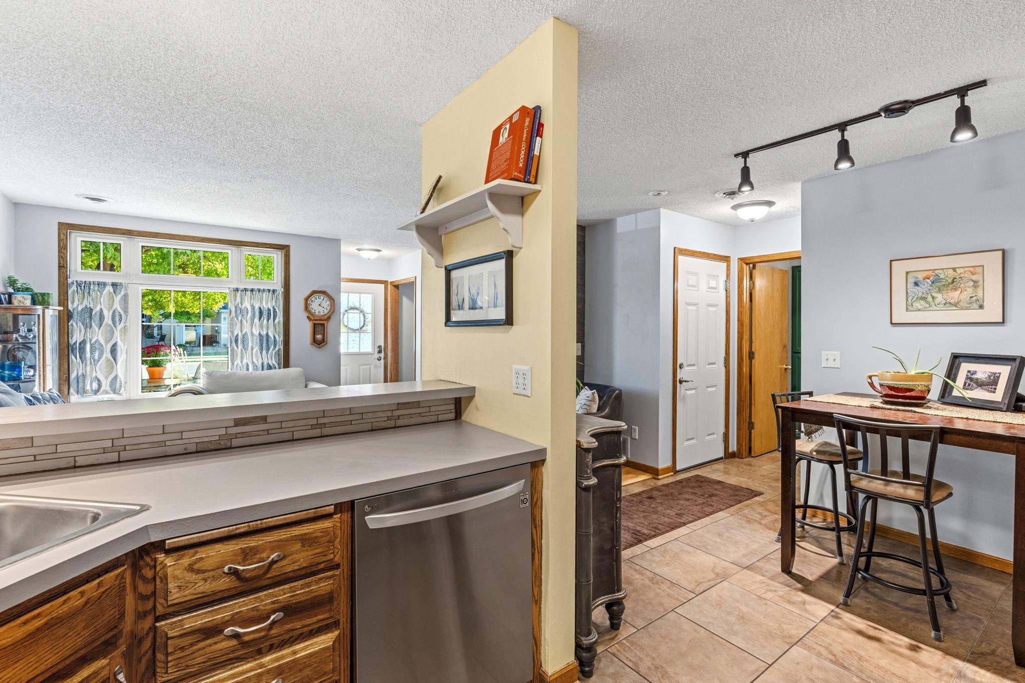 View of Residential at 552 Aqua Circle, Lino Lakes MN 55014, Lino Lakes (30 of 44) - Mike Wilen | Minnesota Team Real Estate
