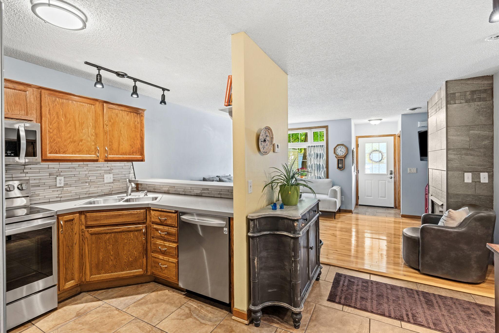 View of Residential at 552 Aqua Circle, Lino Lakes MN 55014, Lino Lakes (28 of 44) - Mike Wilen | Minnesota Team Real Estate
