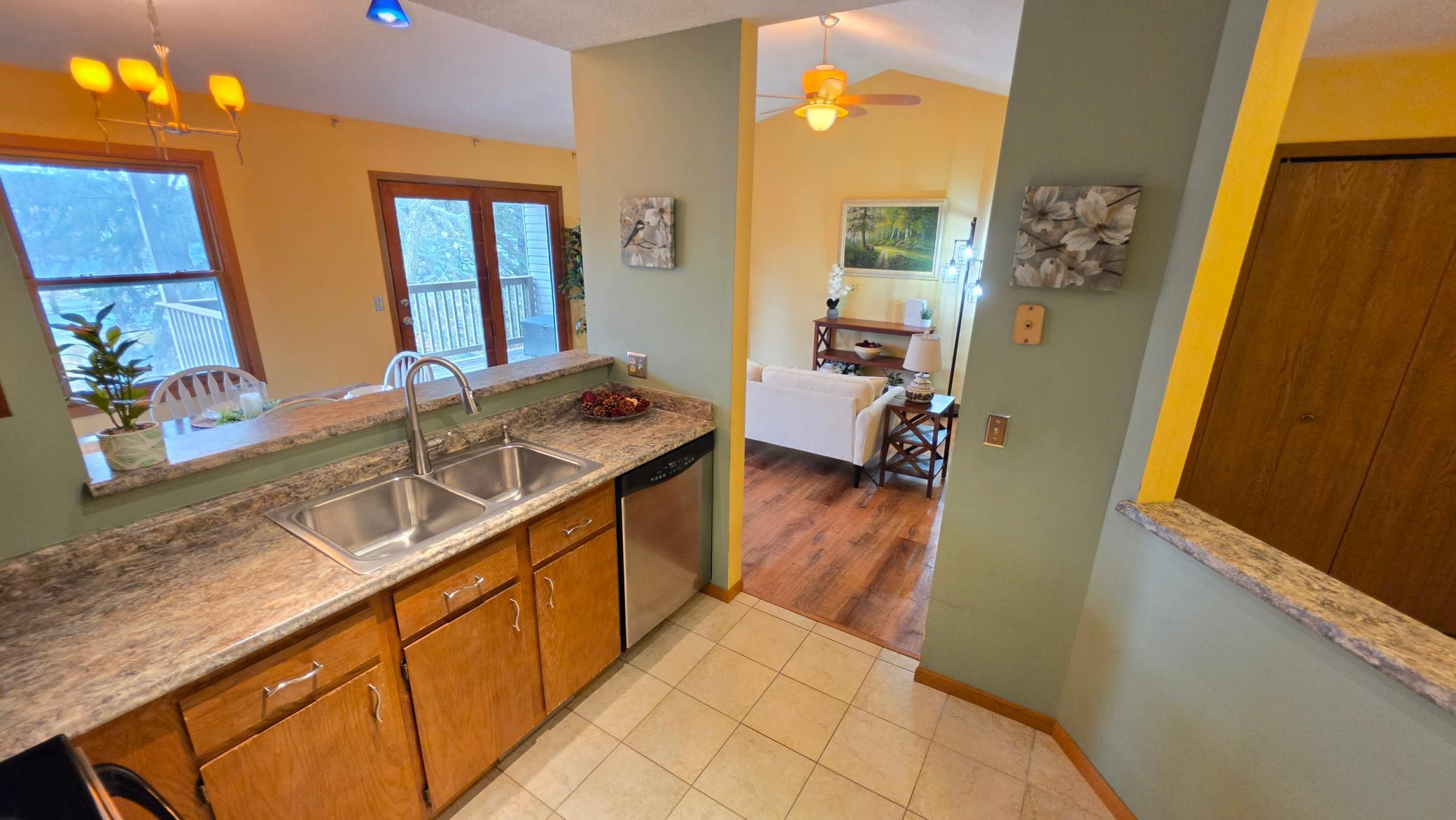 View of Residential at 1014 Kensington Trail #202, Eagan MN 55123, Eagan (17 of 25) - Mike Wilen | Minnesota Team Real Estate