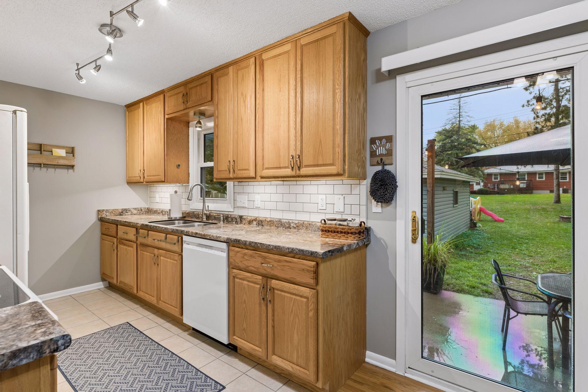 View of Residential at 1917 Hillsboro Avenue, Golden Valley MN 55427, Golden Valley (13 of 33) - Mike Wilen | Minnesota Team Real Estate