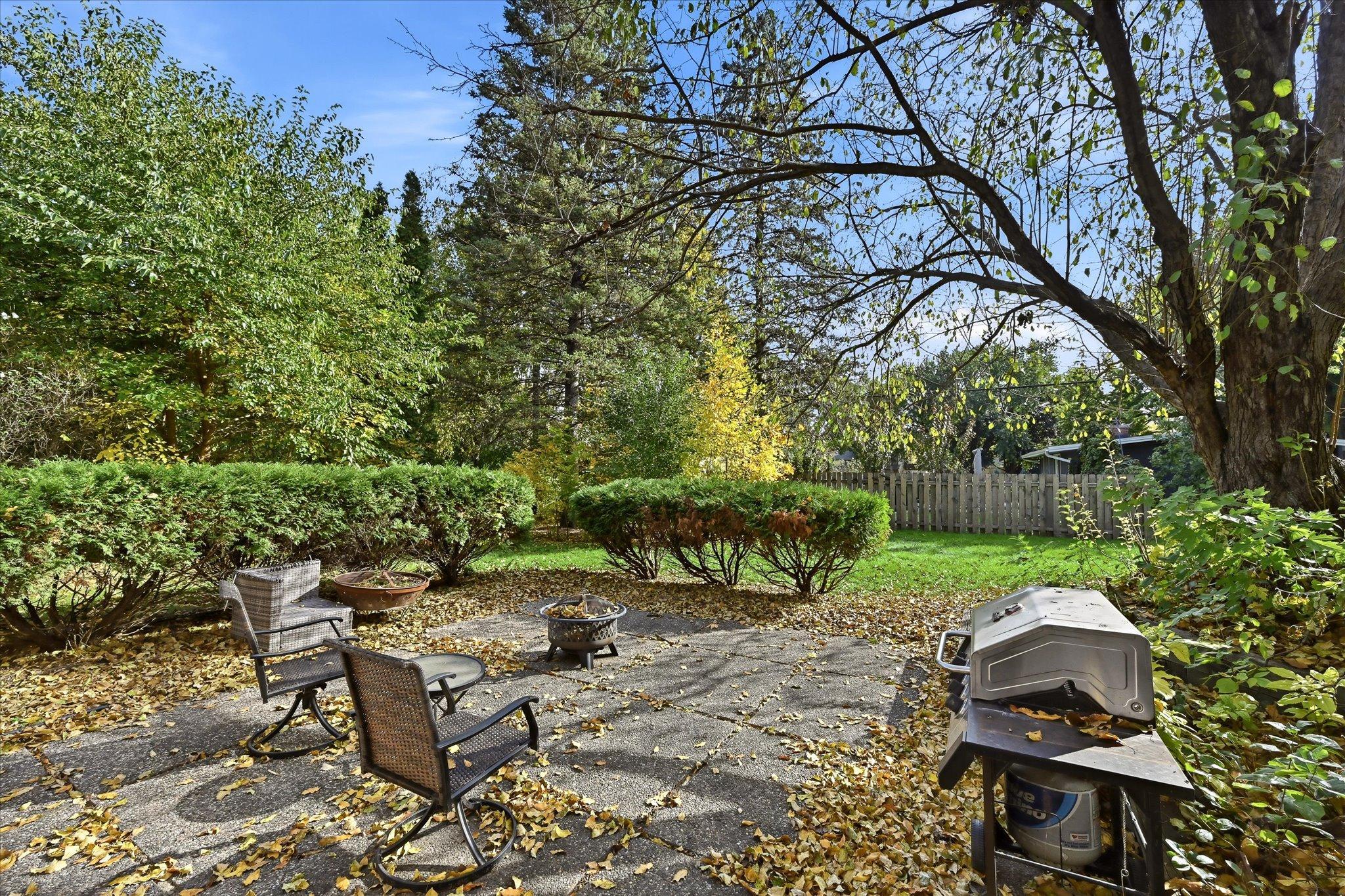View of Residential at 6055 Westbrook Road, Golden Valley MN 55422, Golden Valley (4 of 21) - Mike Wilen | Minnesota Team Real Estate