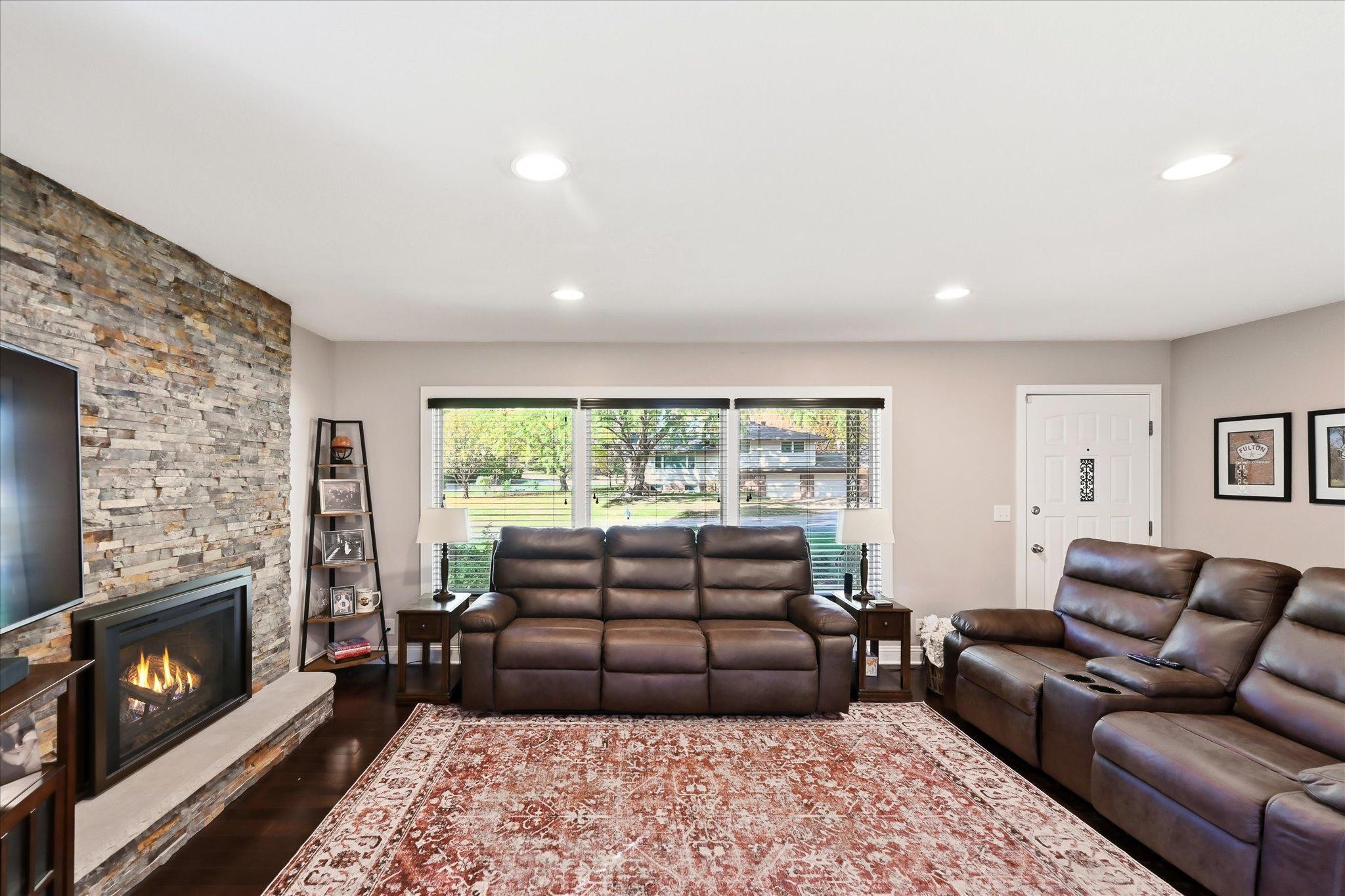 View of Residential at 6055 Westbrook Road, Golden Valley MN 55422, Golden Valley (7 of 21) - Mike Wilen | Minnesota Team Real Estate