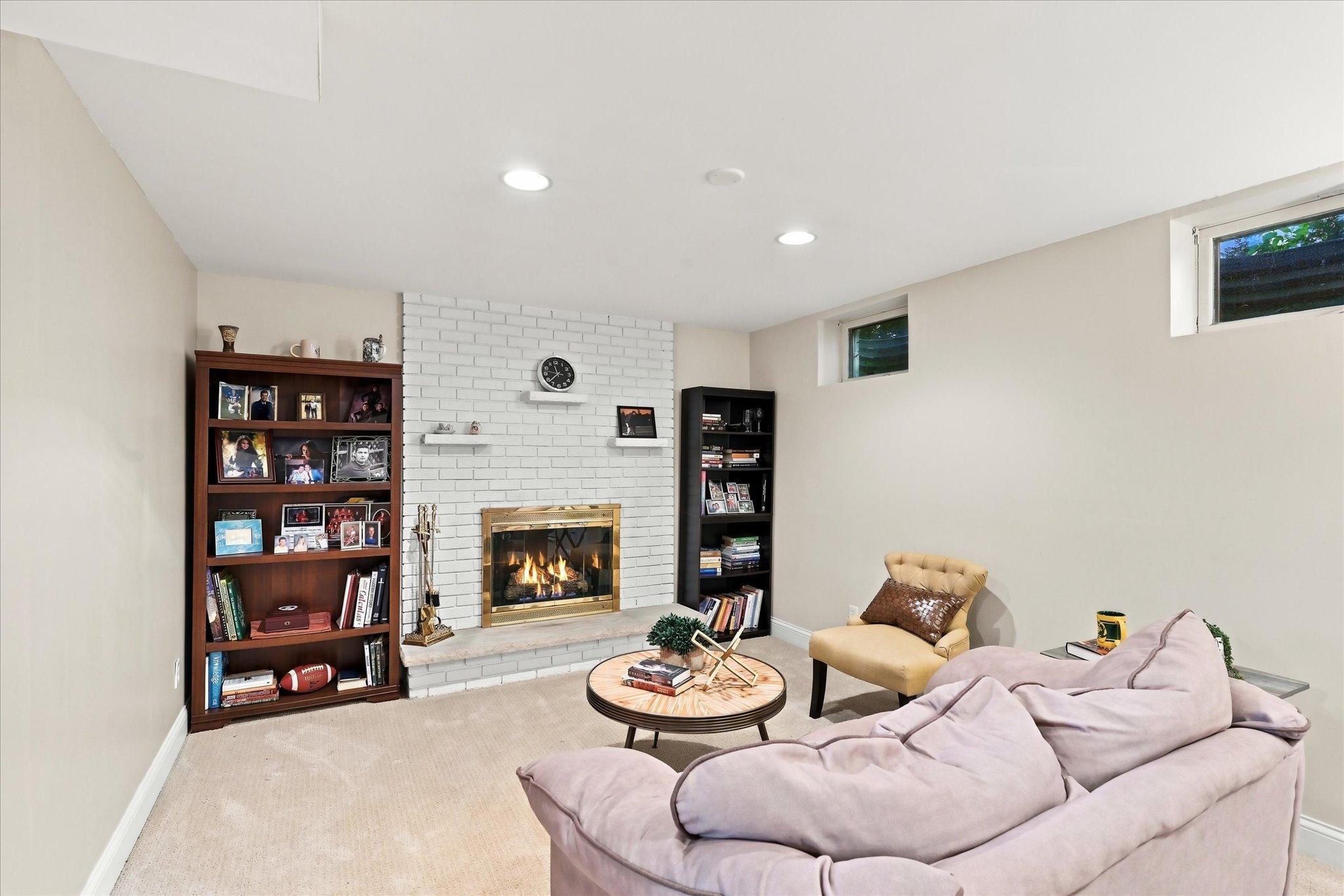 View of Residential at 6055 Westbrook Road, Golden Valley MN 55422, Golden Valley (31 of 32) - Mike Wilen | Minnesota Team Real Estate