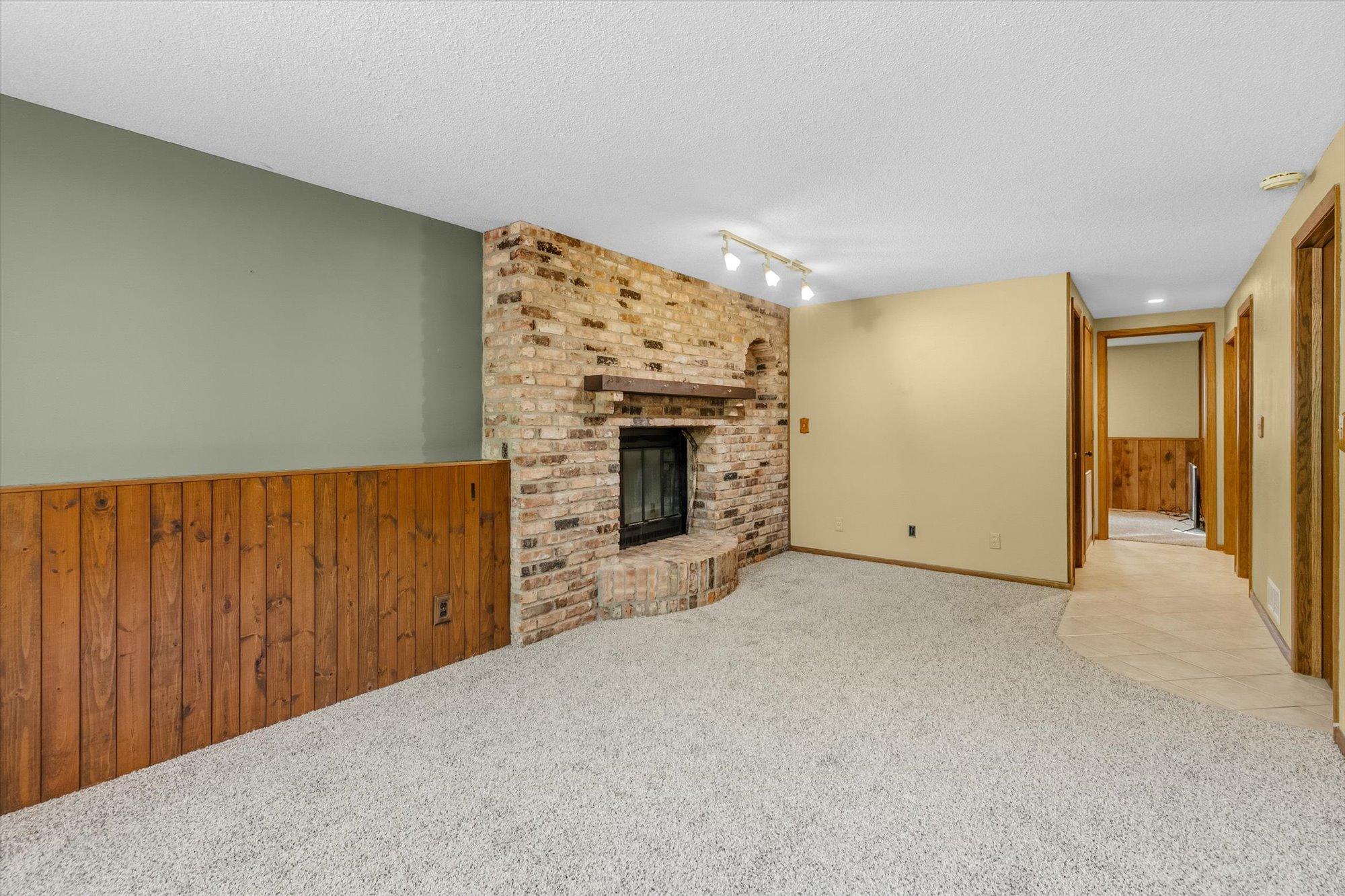 View of Residential at 1767 Hilo Avenue, Oakdale MN 55128, Oakdale (13 of 34) - Mike Wilen | Minnesota Team Real Estate