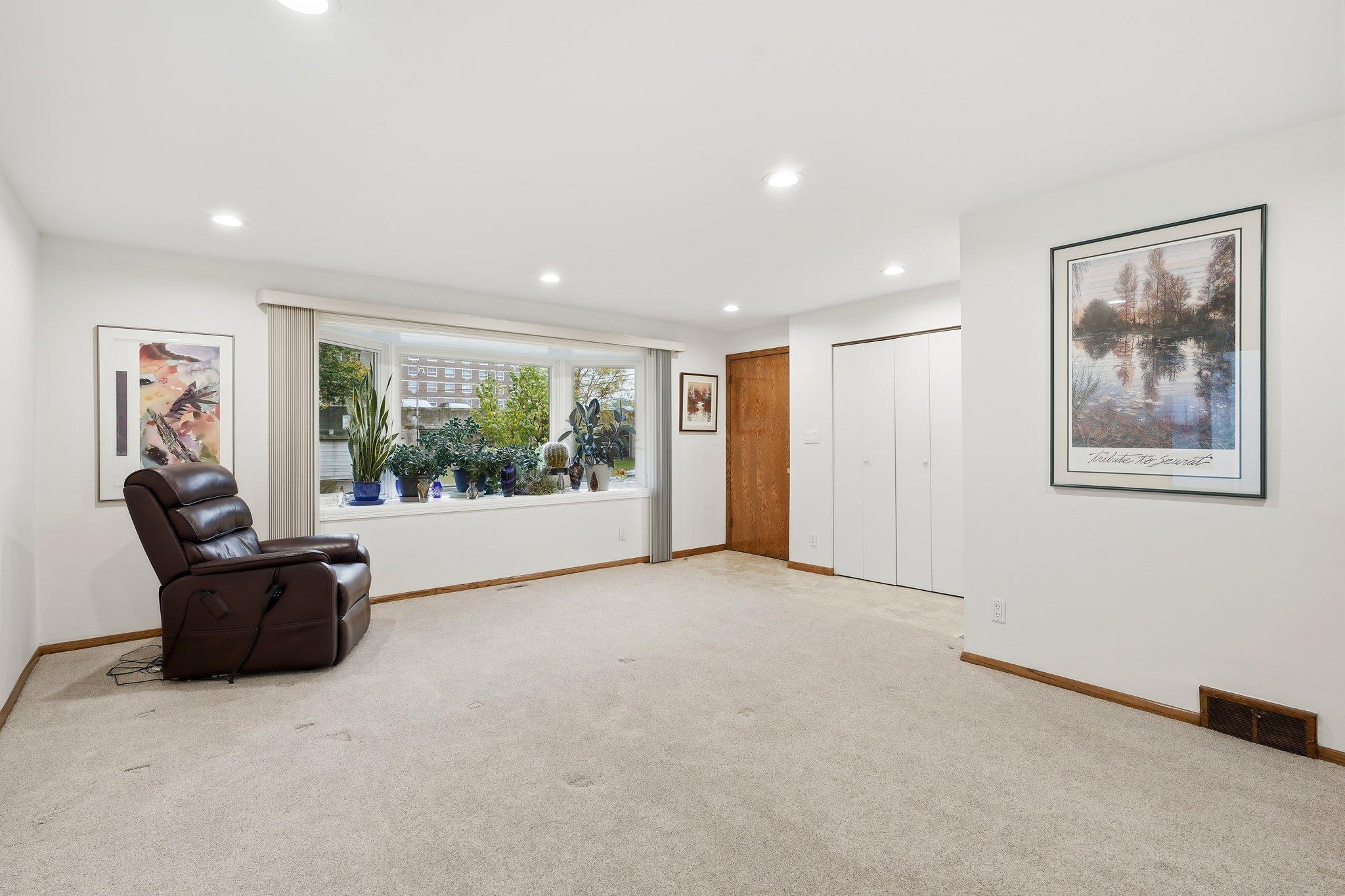 View of Residential Income at 2916 9th Street, Minneapolis MN 55406, Minneapolis (7 of 50) - Mike Wilen | Minnesota Team Real Estate