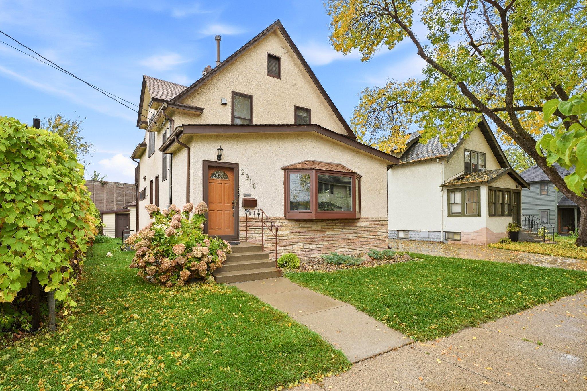 View of Duplex Up and Down at 2916 9th Street, Minneapolis - Mike Wilen | Minnesota Team Real Estate