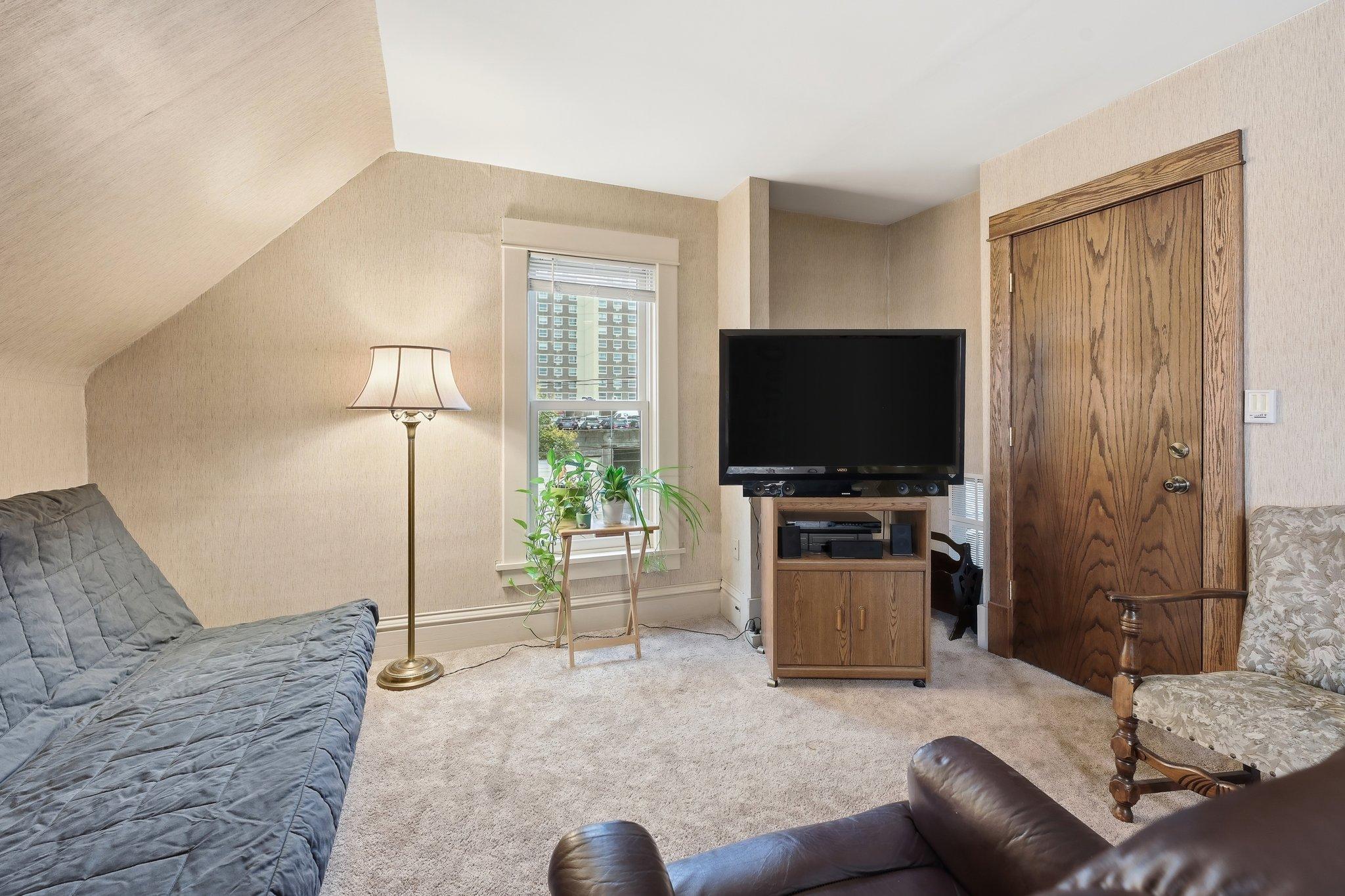 View of Residential Income at 2916 9th Street, Minneapolis MN 55406, Minneapolis (28 of 50) - Mike Wilen | Minnesota Team Real Estate