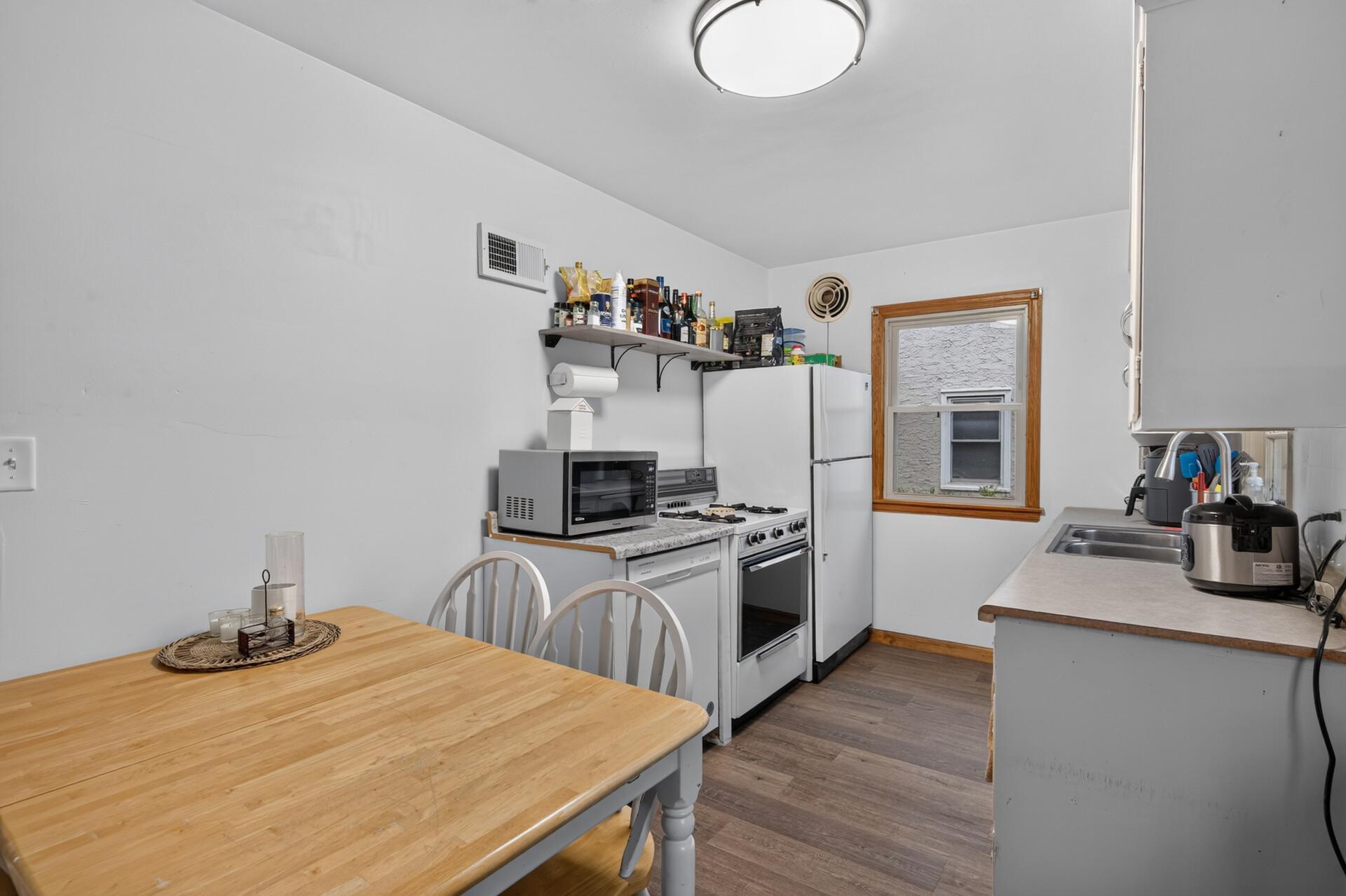 View of Residential at 1606 Main Street, Minneapolis MN 55413, Minneapolis (4 of 31) - Mike Wilen | Minnesota Team Real Estate