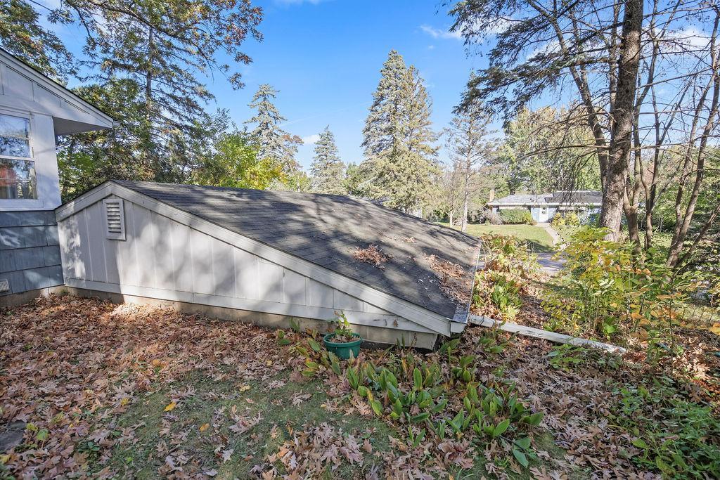 View of Residential at 8015 Plymouth Avenue, Golden Valley MN 55427, Golden Valley (37 of 42) - Mike Wilen | Minnesota Team Real Estate