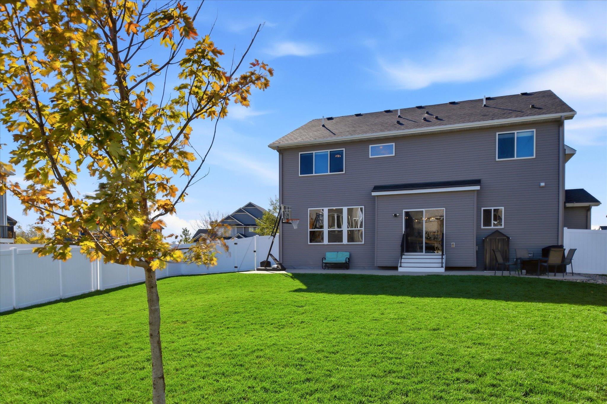 View of Residential at 20245 Glenbrook Path, Lakeville MN 55044, Lakeville (48 of 53) - Mike Wilen | Minnesota Team Real Estate