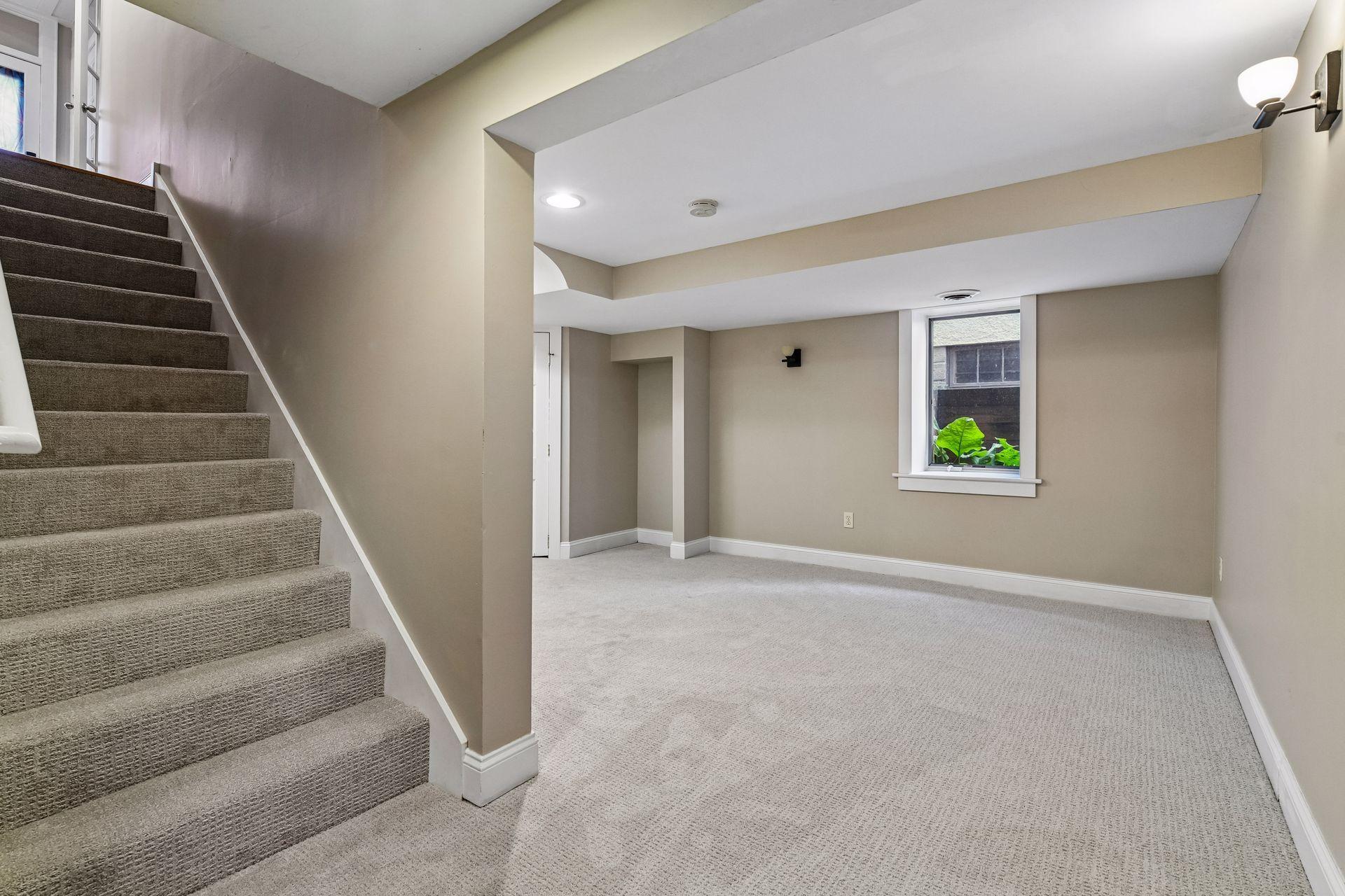 View of Residential at 978 17th Avenue, Minneapolis MN 55414, Minneapolis (32 of 39) - Mike Wilen | Minnesota Team Real Estate