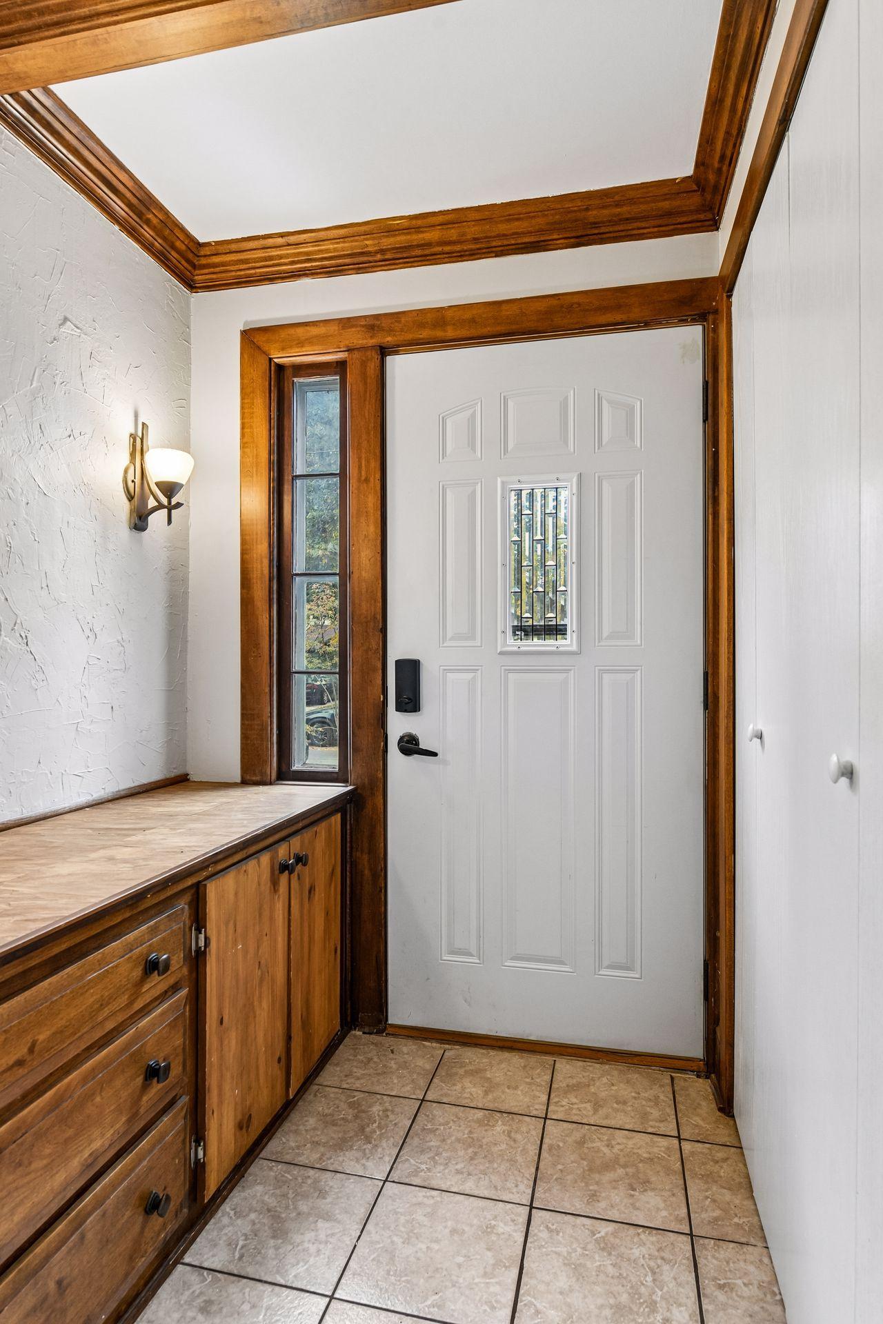View of Residential at 978 17th Avenue, Minneapolis MN 55414, Minneapolis (13 of 39) - Mike Wilen | Minnesota Team Real Estate