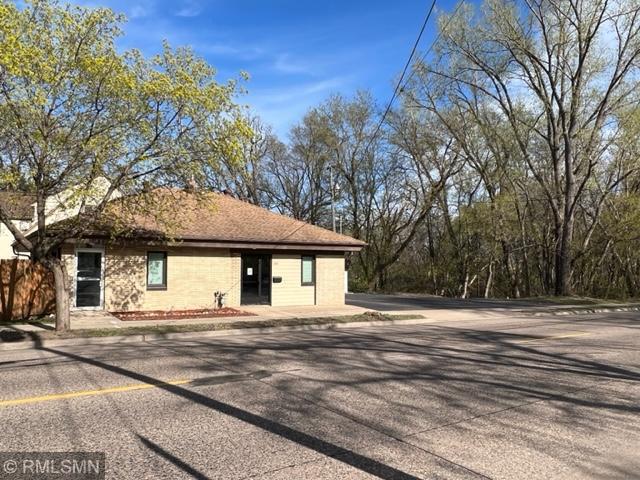 View of Freestanding, Office at 444 12th Avenue, South Saint Paul - Mike Wilen | Minnesota Team Real Estate