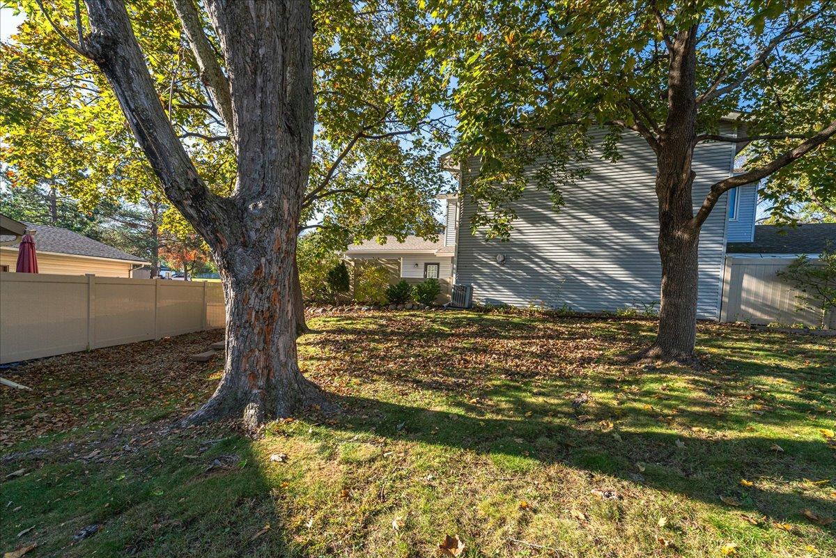 View of Residential at 3297 Lower 67th Street, Inver Grove Heights MN 55076, Inver Grove Heights (46 of 58) - Mike Wilen | Minnesota Team Real Estate